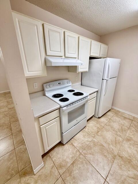 ROSEBUD PLANTATION T/H - Residential Lease
