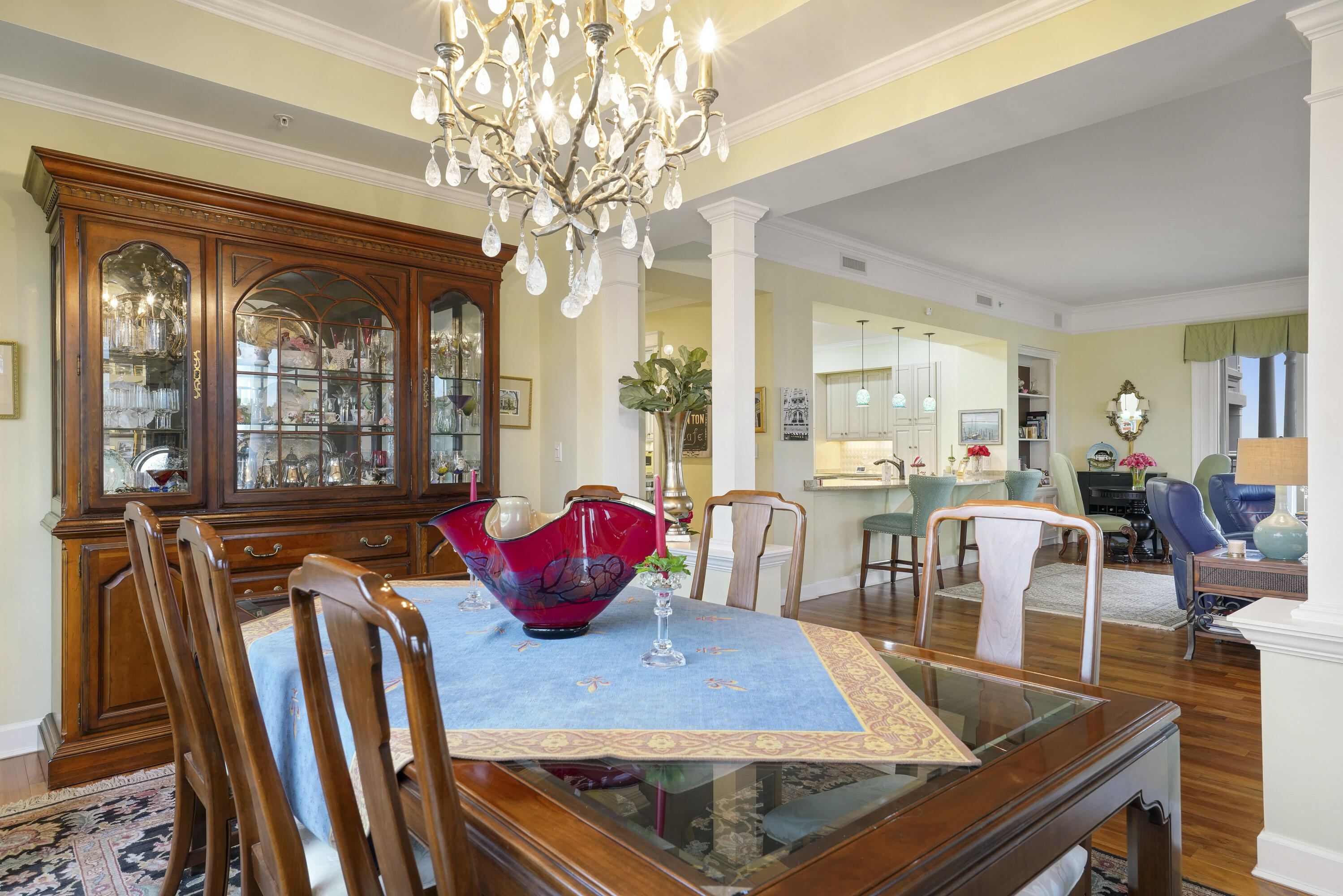 ONE WATER PLACE AT KELLY PLANTATION - Residential