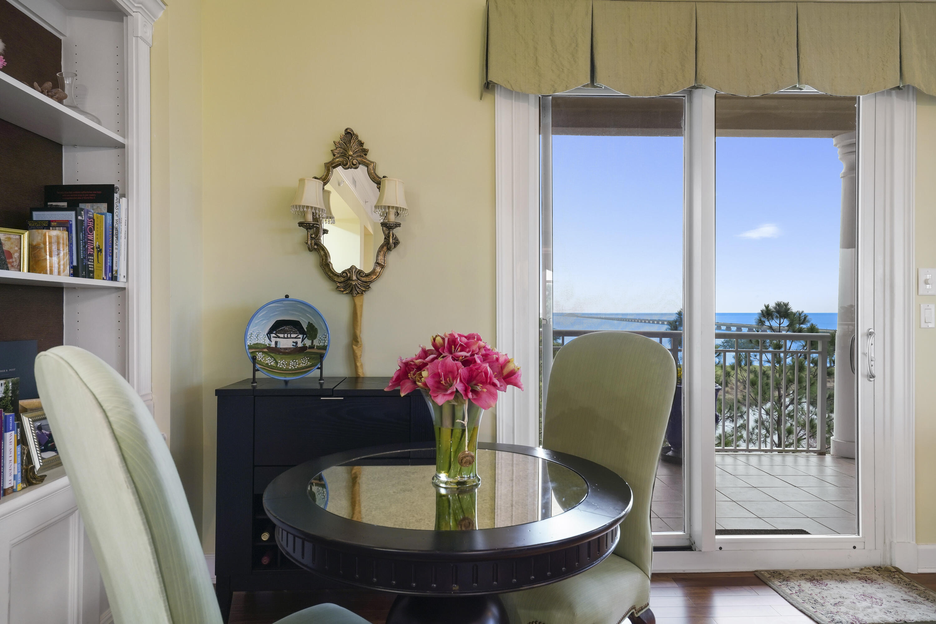 ONE WATER PLACE AT KELLY PLANTATION - Residential