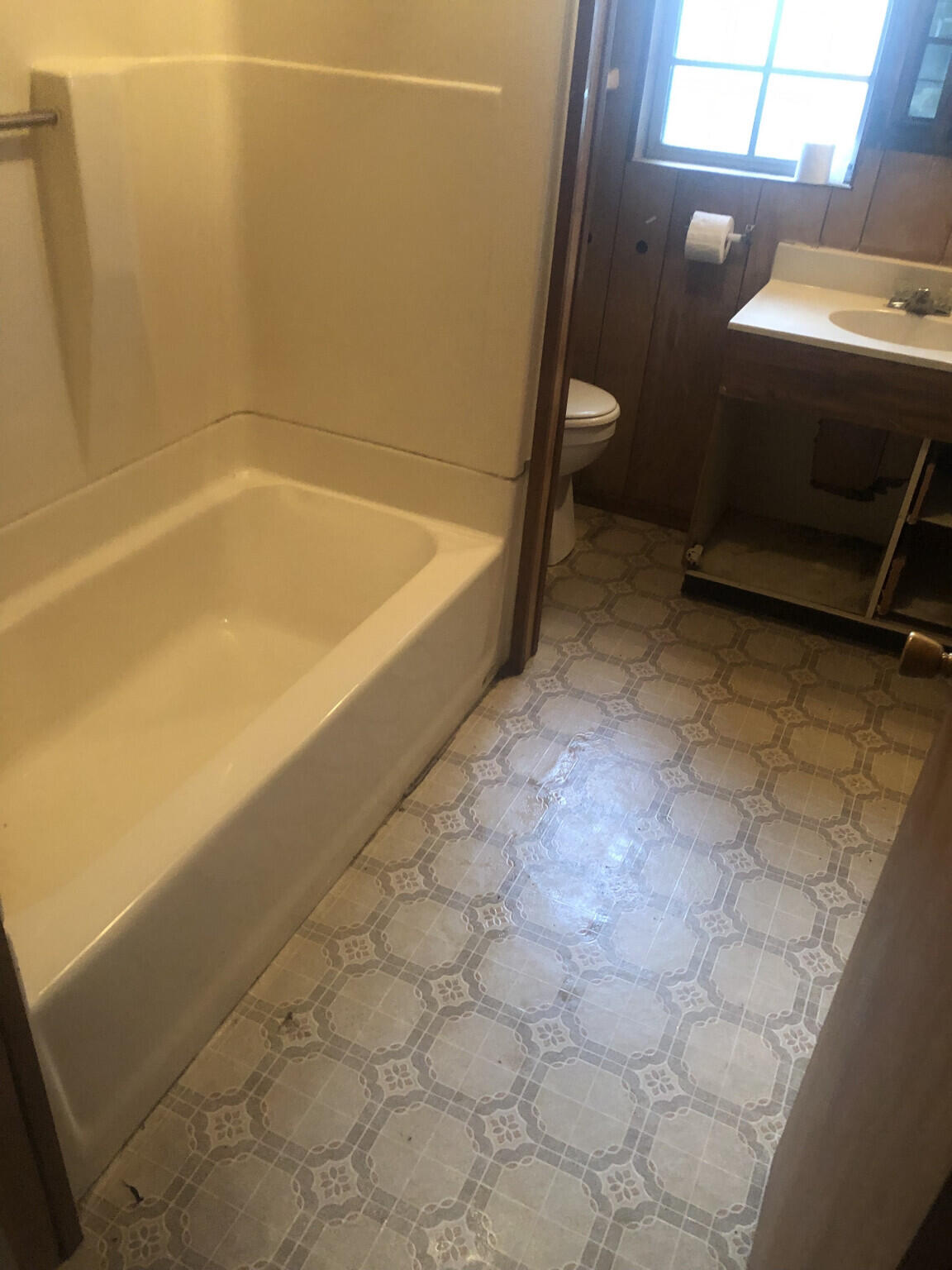 CRESTVIEW - Residential