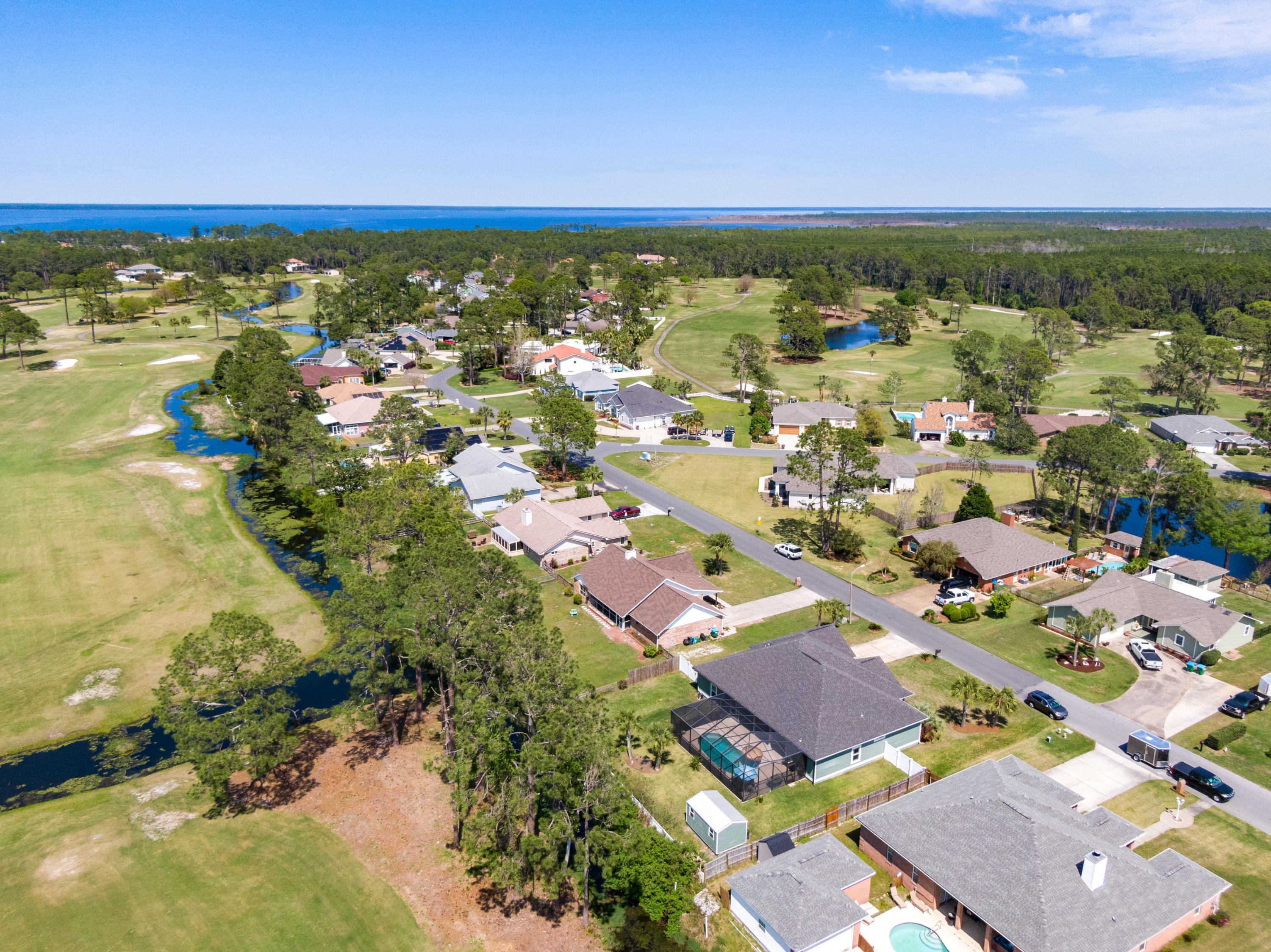 COLONY CLUB - Residential