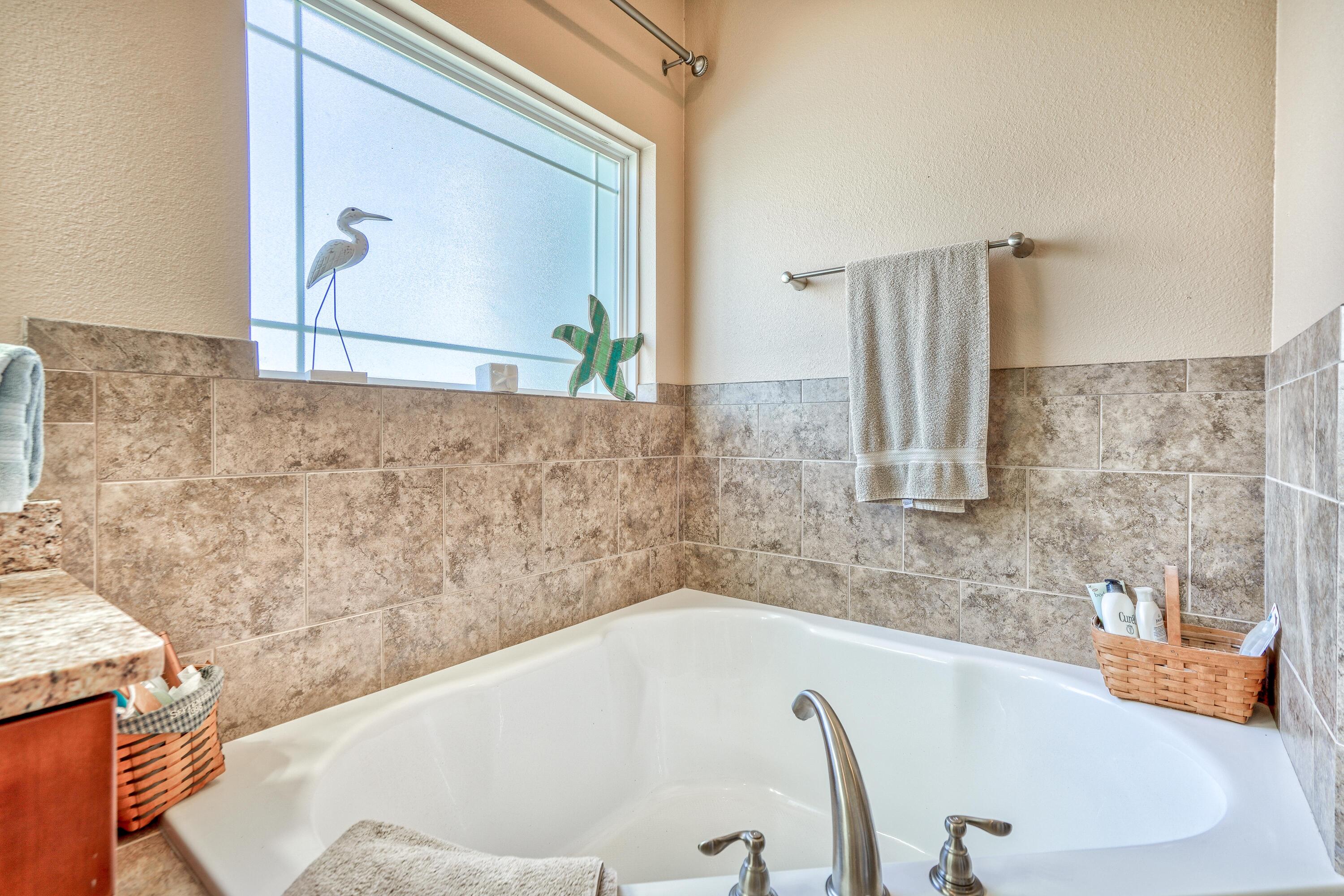 COLONY CLUB - Residential