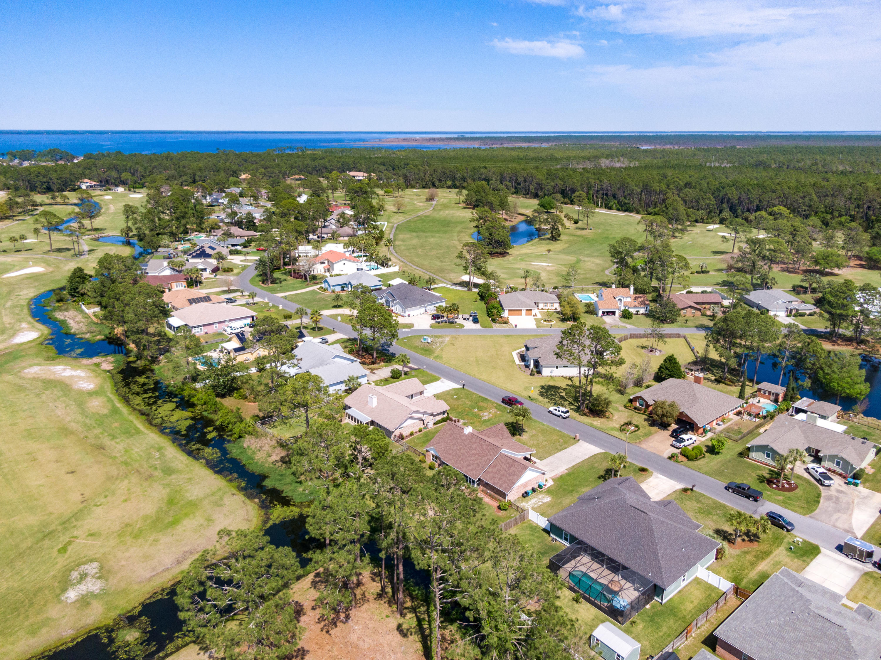 COLONY CLUB - Residential