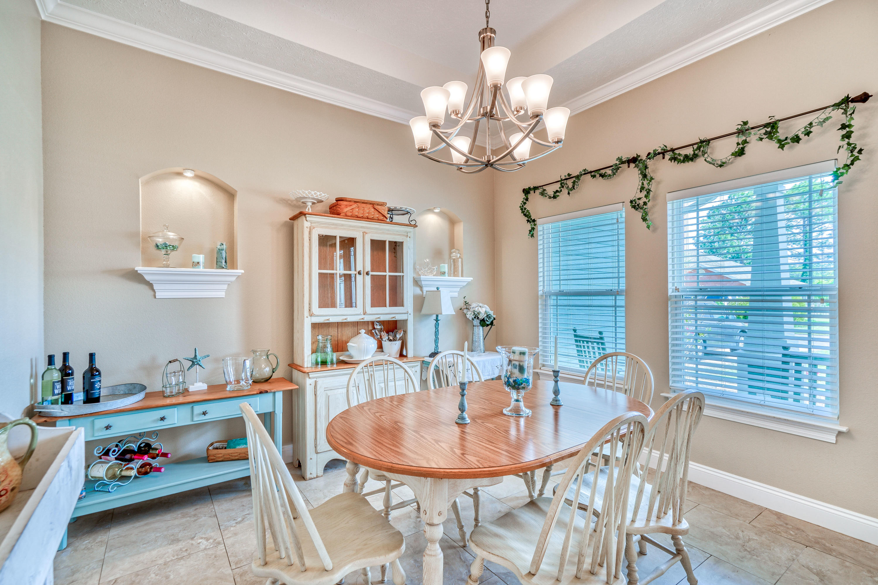 COLONY CLUB - Residential