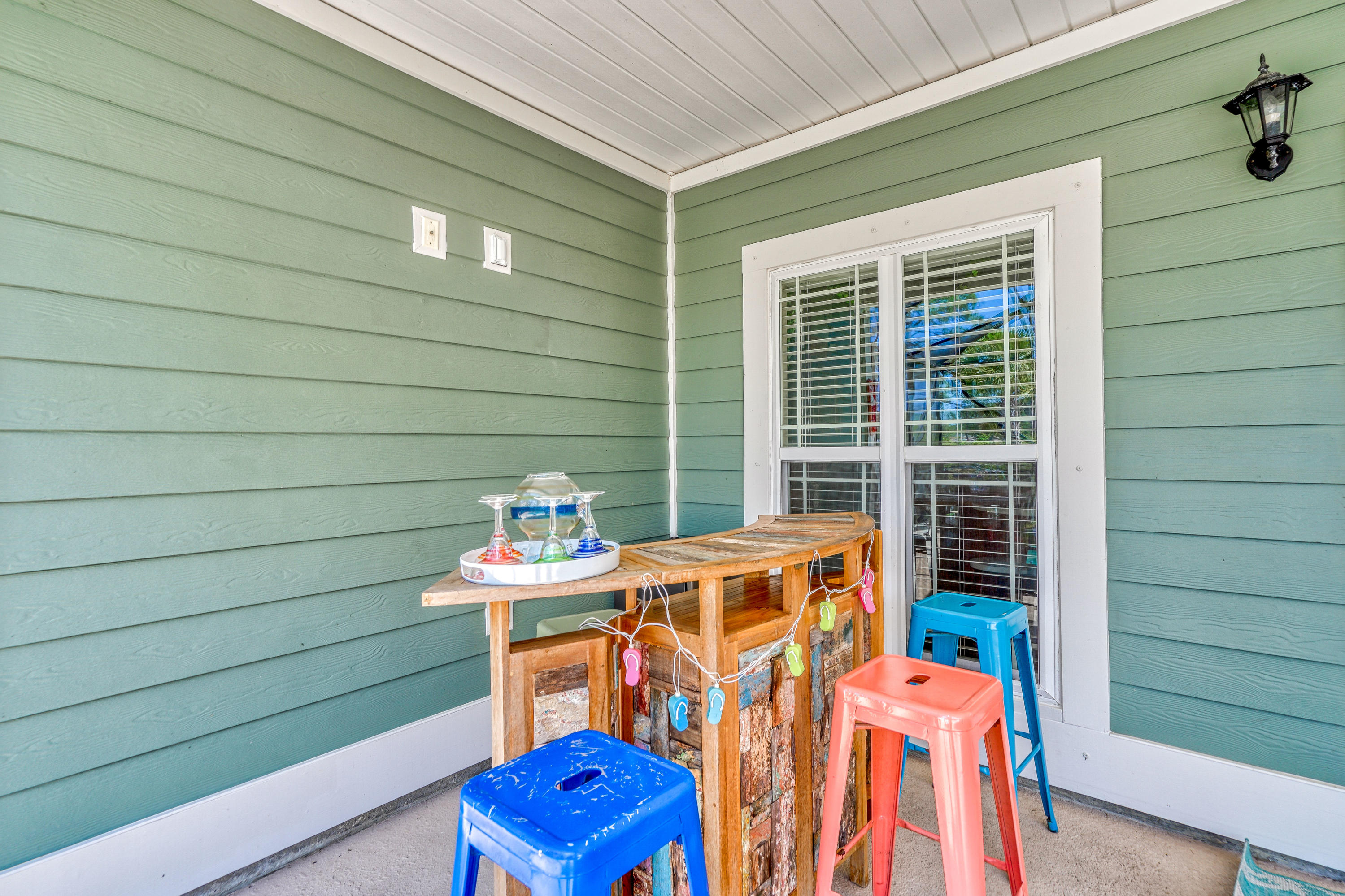 COLONY CLUB - Residential