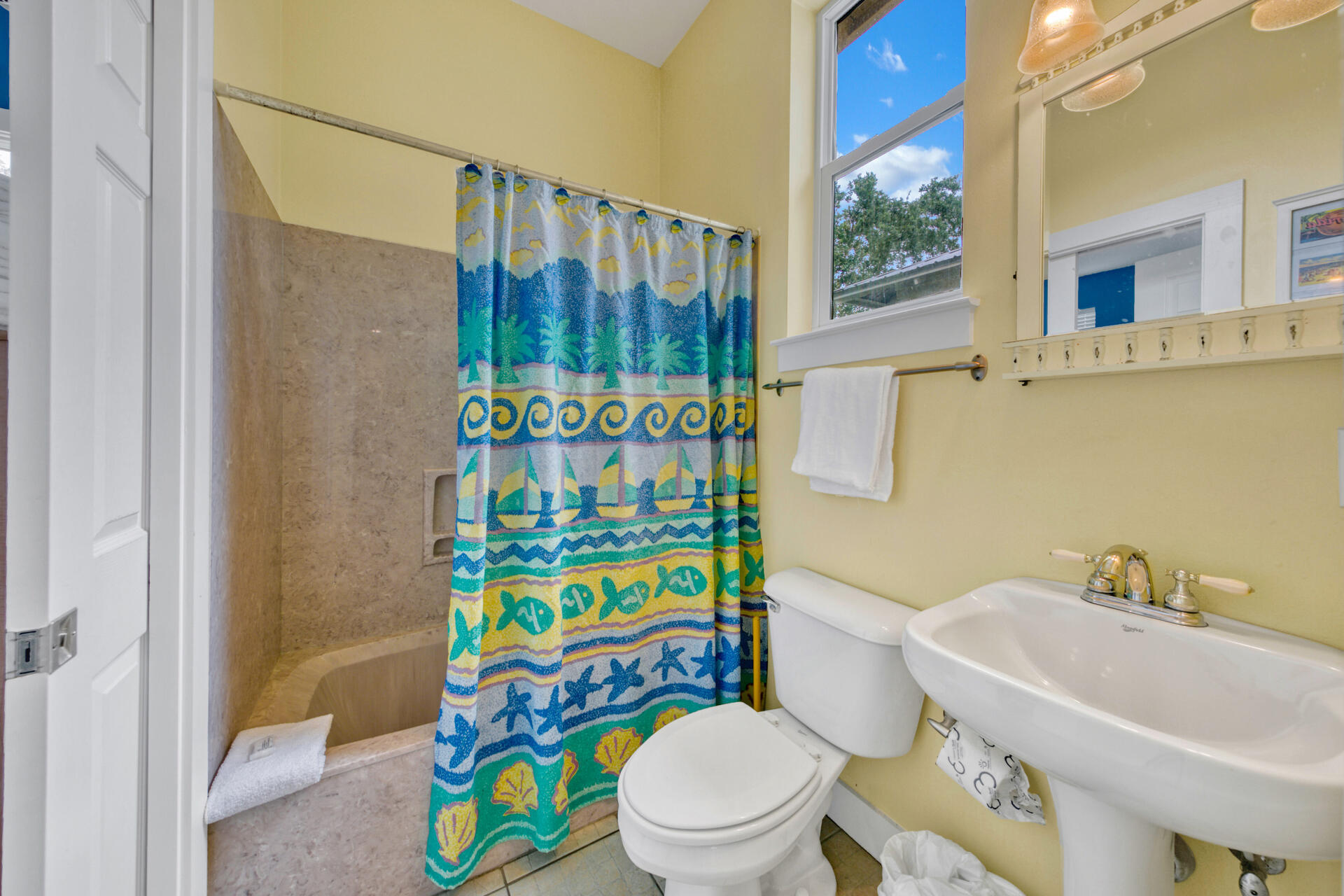 SUMMER'S EDGE - Residential