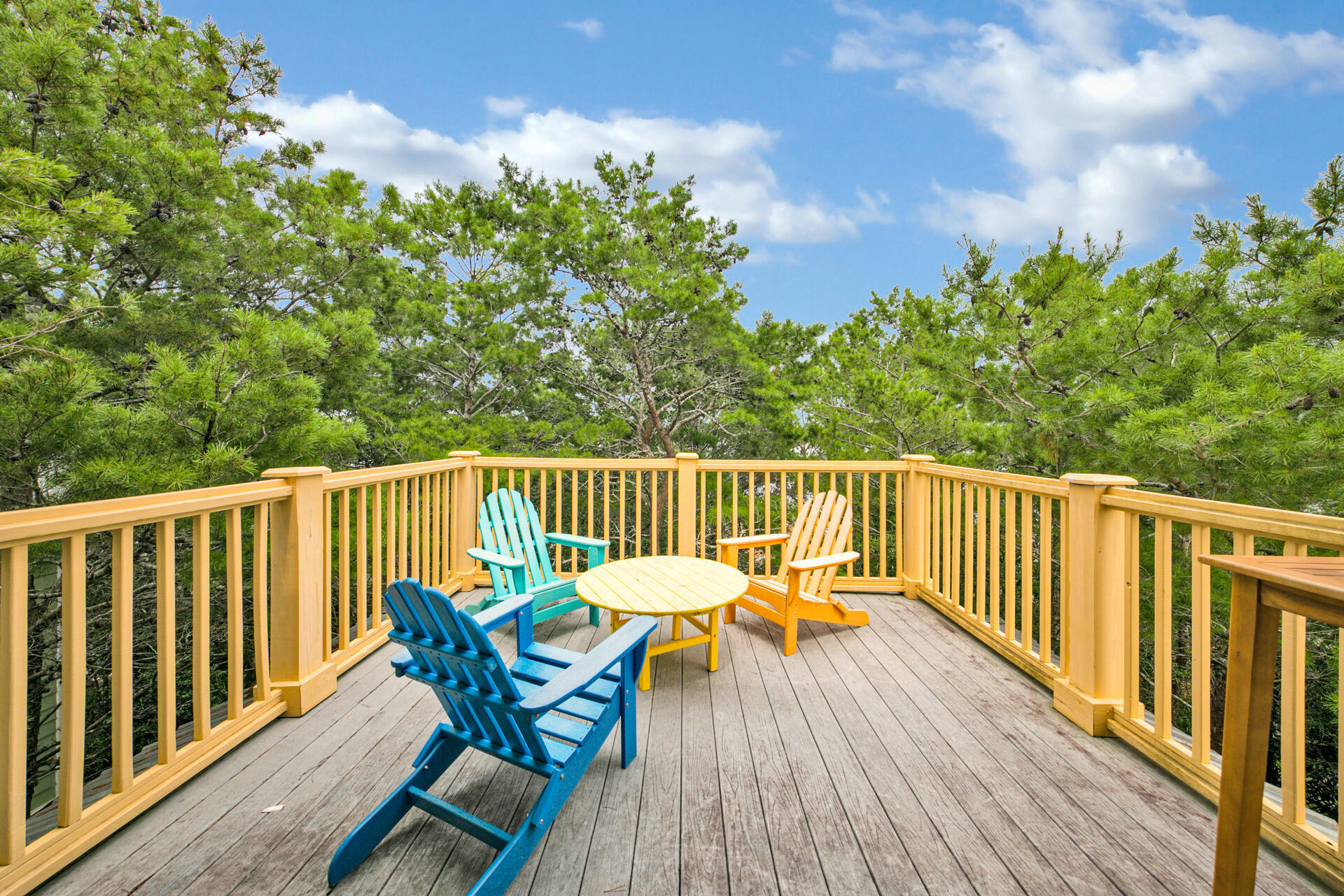 SUMMER'S EDGE - Residential