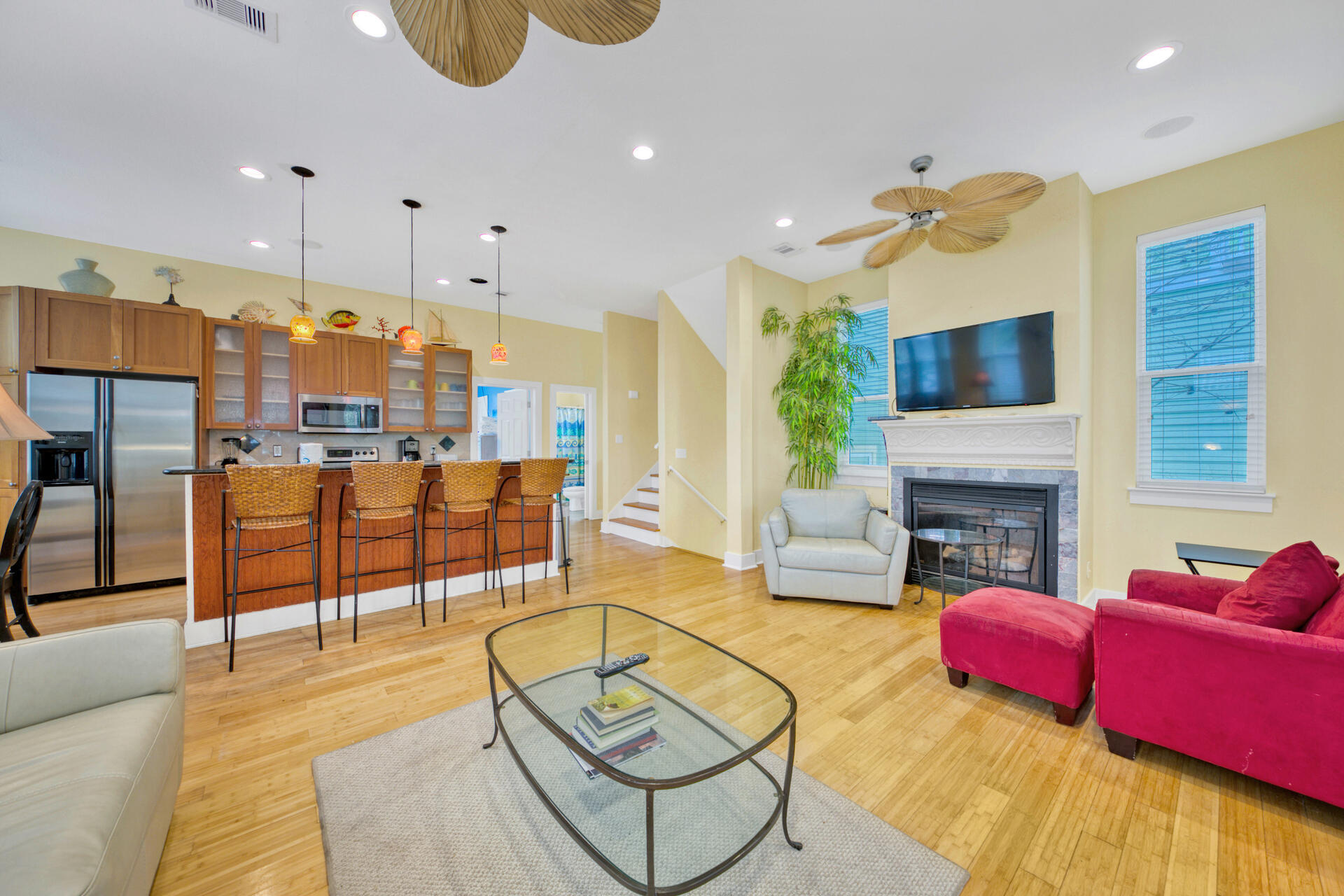 SUMMER'S EDGE - Residential