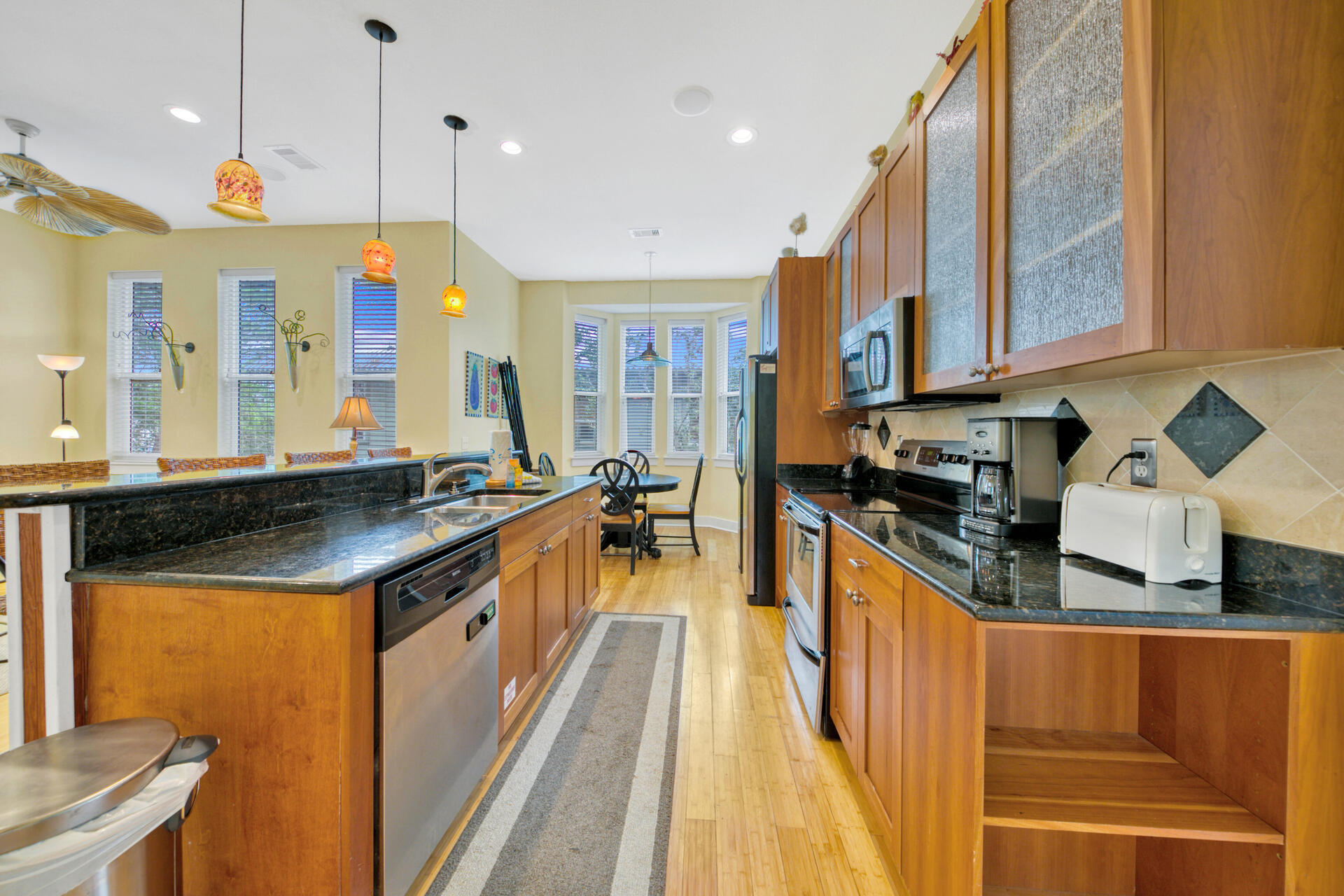 SUMMER'S EDGE - Residential