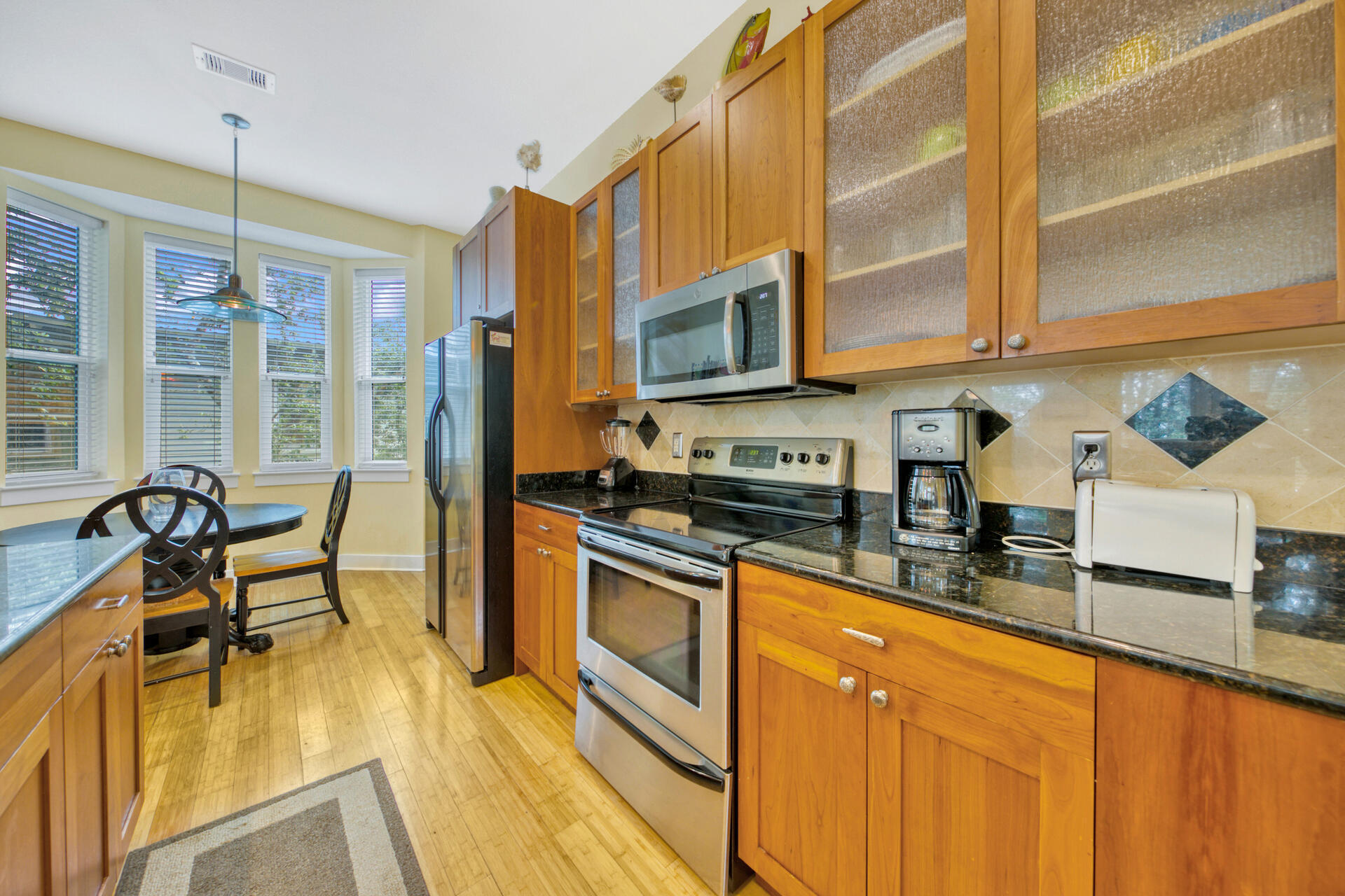 SUMMER'S EDGE - Residential