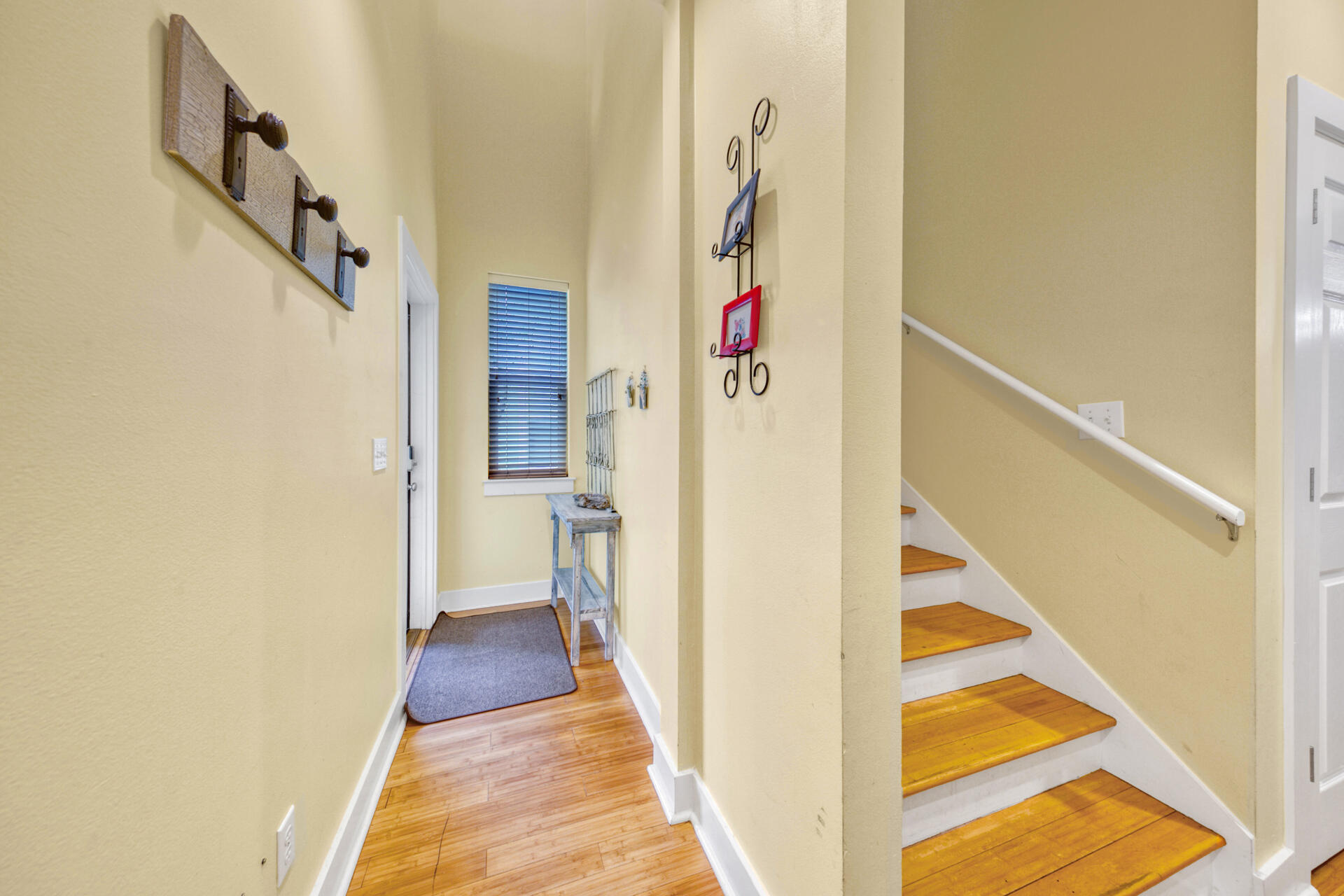 SUMMER'S EDGE - Residential