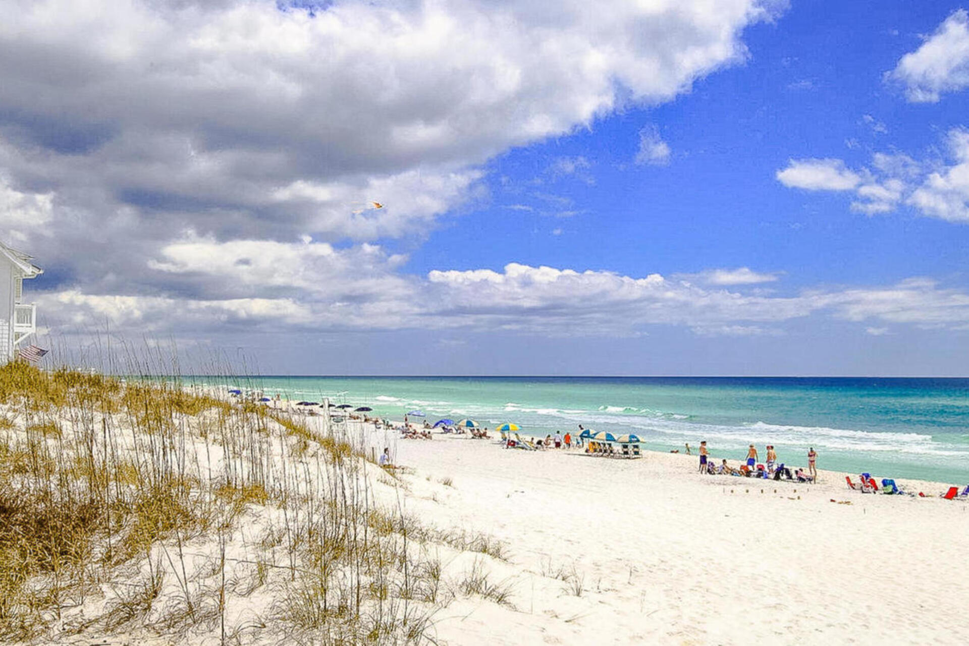 SUMMER'S EDGE - Residential