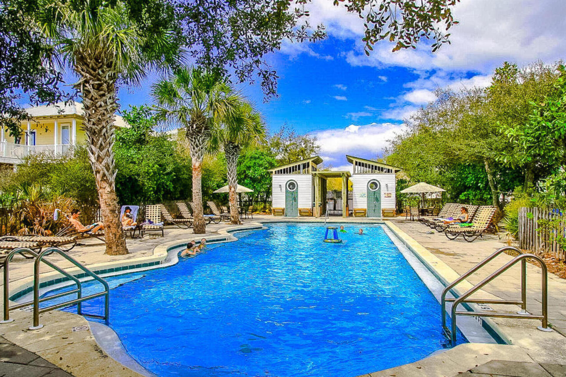 SUMMER'S EDGE - Residential