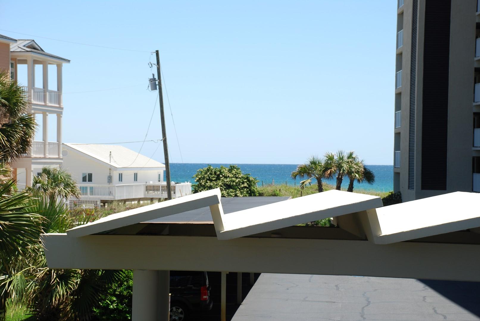 Updated 2 Bedroom, 2bath condo at Mainsail. New granite in the kitchen & baths, under-mount stainless sink, travertine tile shower surrounds, crown molding & lighting. Other features include tile floors throughout; spacious living area; kitchen has stainless appliances & a large breakfast bar; access to balcony via living area & master bedroom; washer/dryer in unit; & walk-in closet in guest bedroom. Mainsail amenities include 700 feet of beach, 2 pools (1 heated), 2 kids pools, splash pad, outdoor hot tub, sun deck, tennis courts, exercise room, shuffleboard, basketball, BBQ area, covered parking and 24 hour gated entry with courtesy patrol. Close to restaurants, shopping, golfing, fishing, & all kinds of water sports.