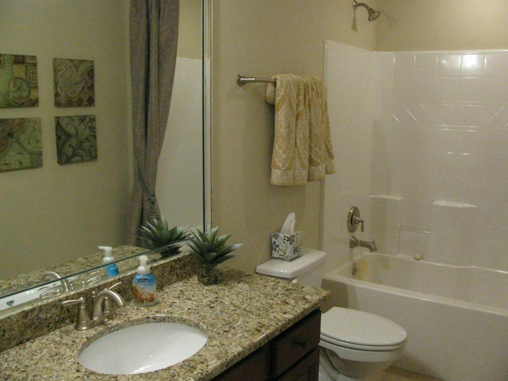 LIBERTY OAKS - Residential