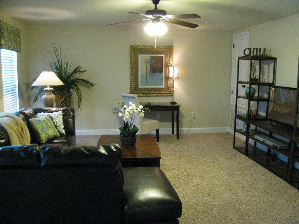 LIBERTY OAKS - Residential