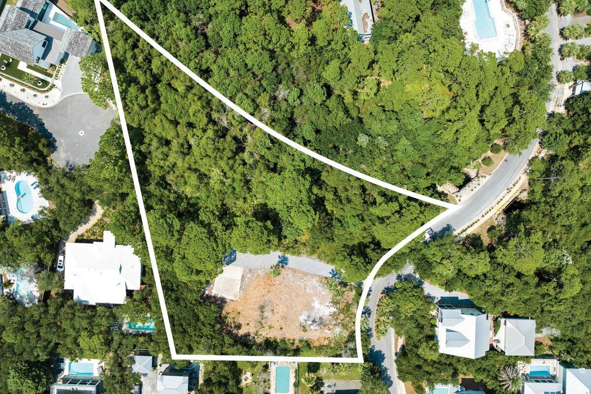 GROVE BY THE SEA - Land