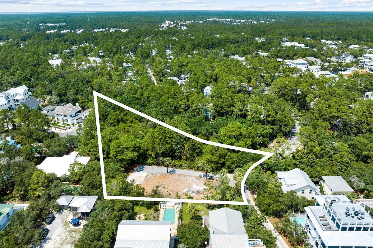 GROVE BY THE SEA - Land