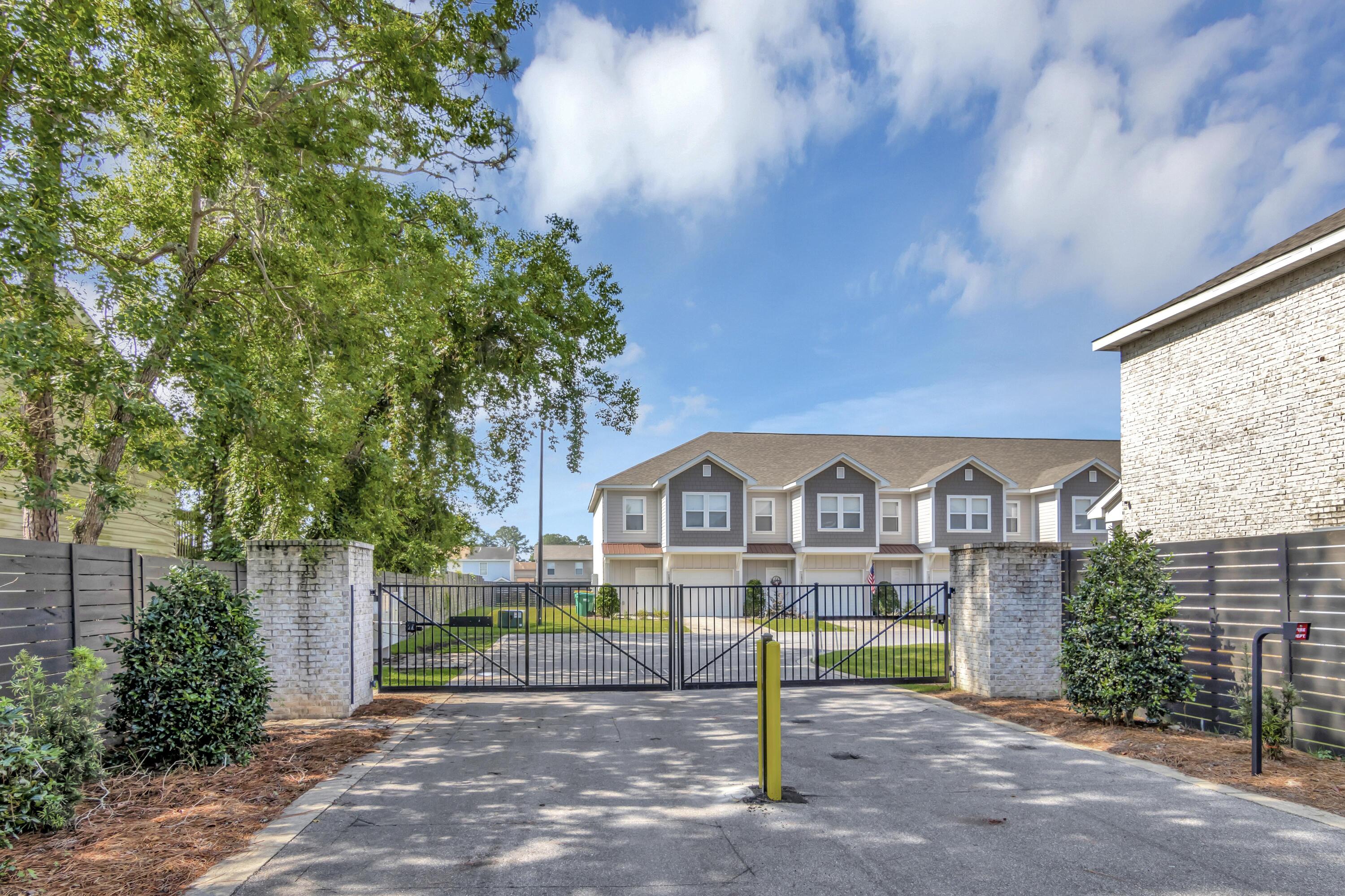 Stable Lanes - Residential