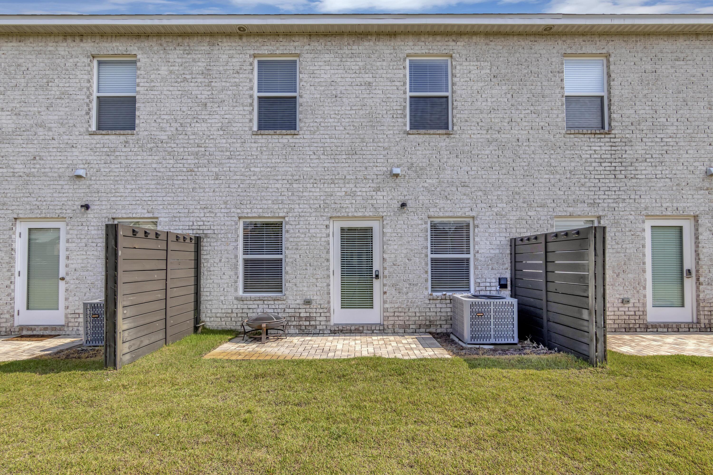 Stable Lanes - Residential