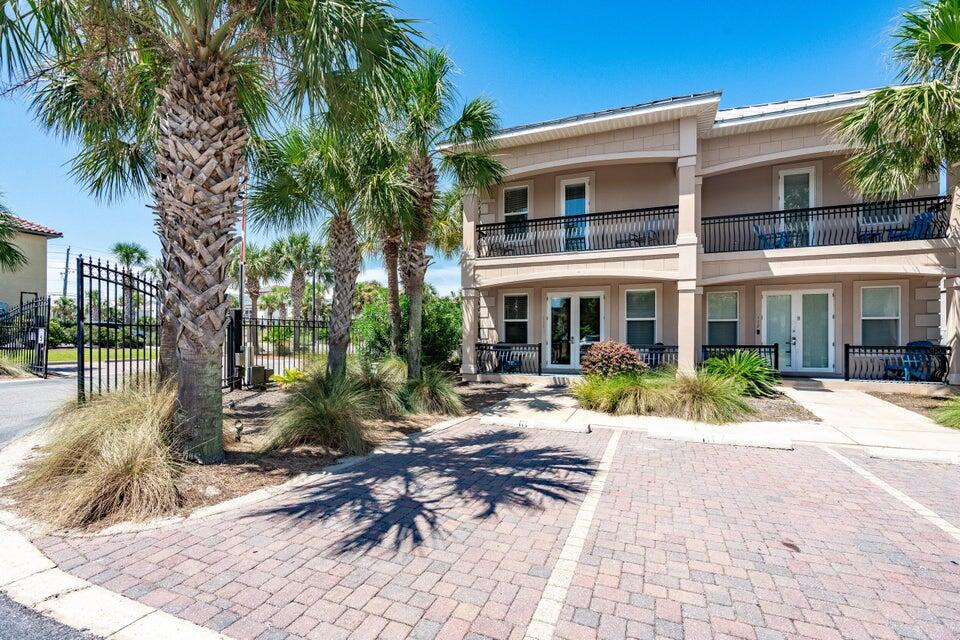 MIRAMAR BEACH VILLAS - Residential