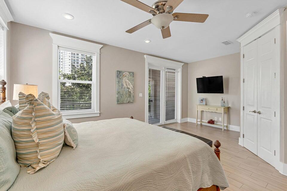 MIRAMAR BEACH VILLAS - Residential