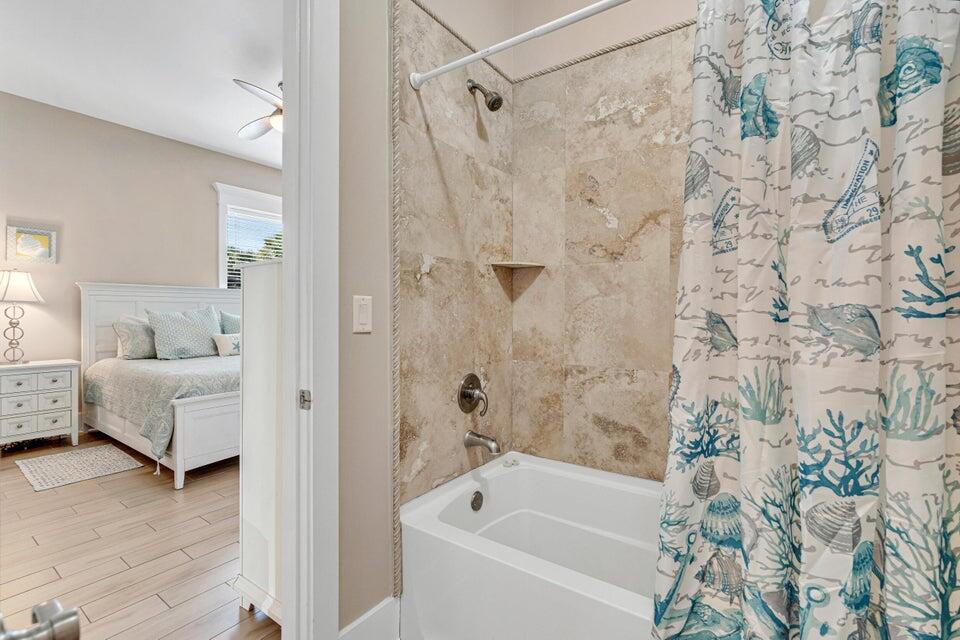 MIRAMAR BEACH VILLAS - Residential