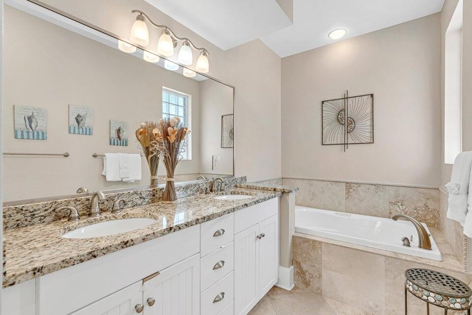 MIRAMAR BEACH VILLAS - Residential
