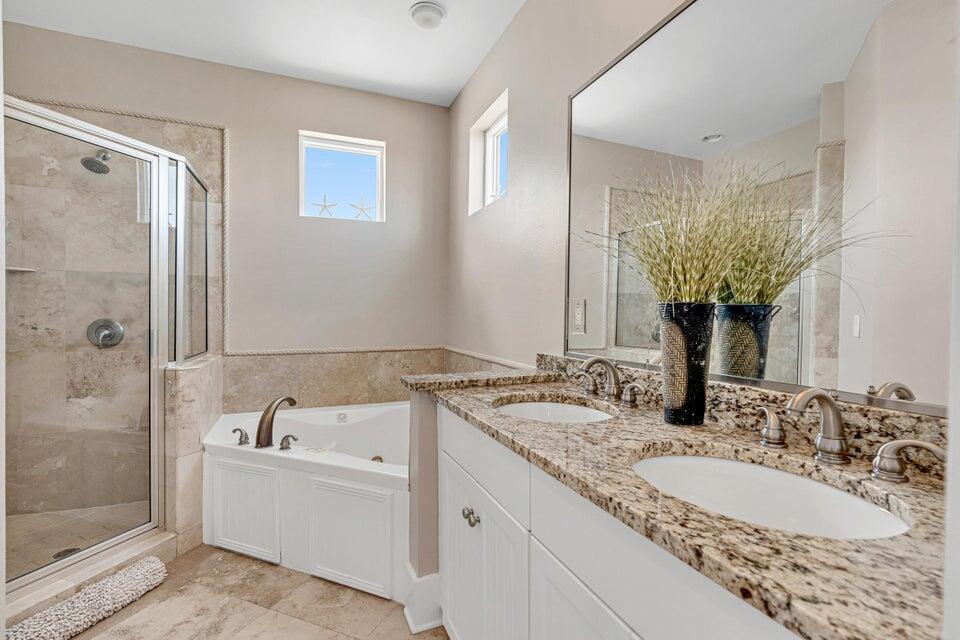 MIRAMAR BEACH VILLAS - Residential