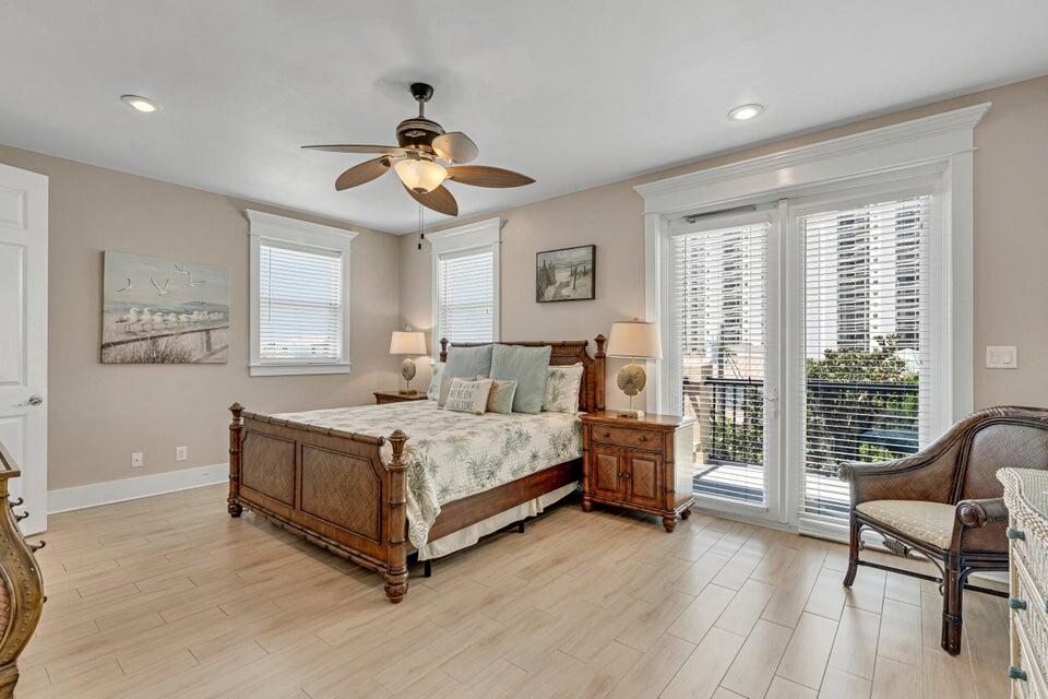 MIRAMAR BEACH VILLAS - Residential