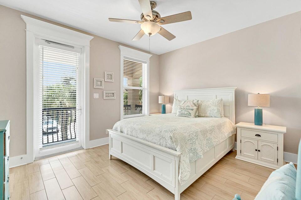 MIRAMAR BEACH VILLAS - Residential
