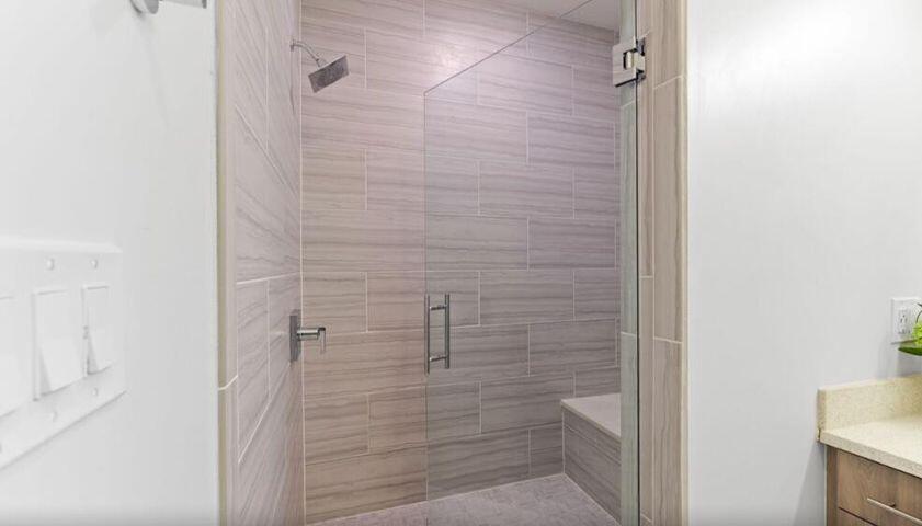 The Pointe 30a - Residential