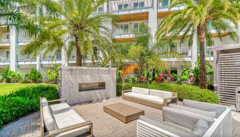 The Pointe 30a - Residential