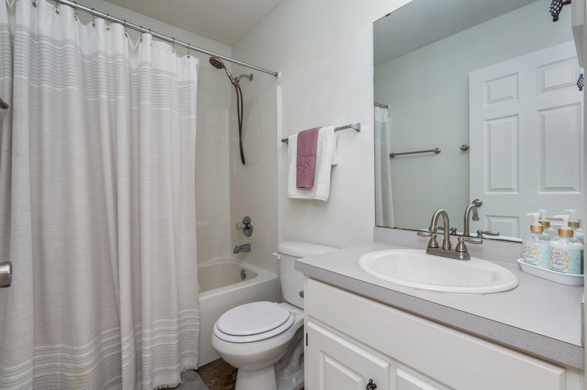 EMERALD VILLAGE S/D - Residential
