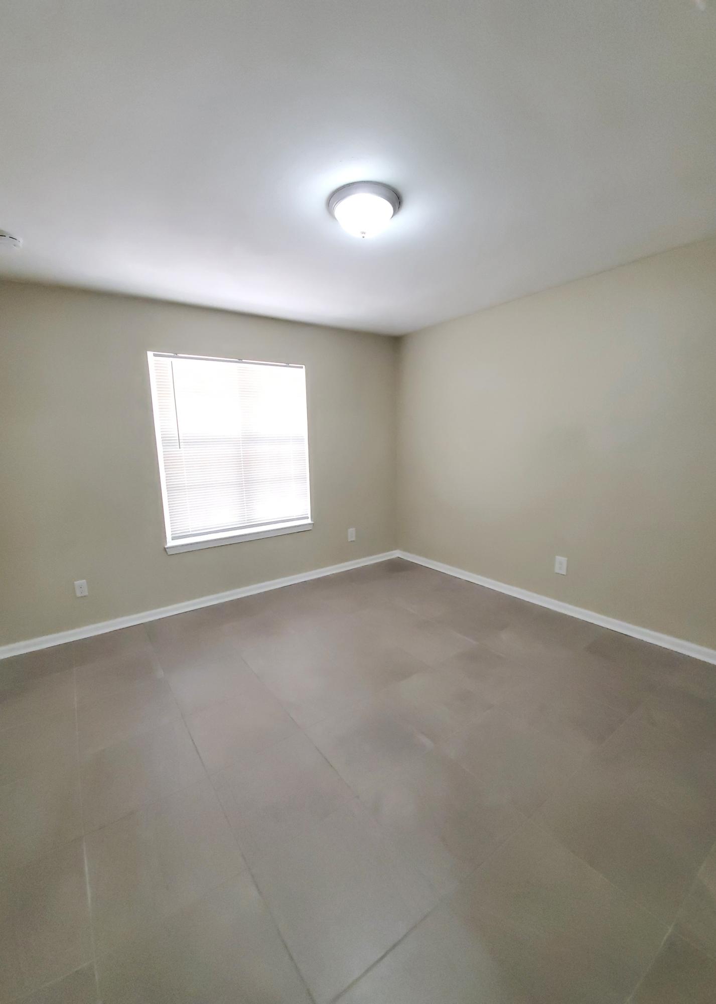 MORRIS ADDN TO CRESTVIEW - Residential