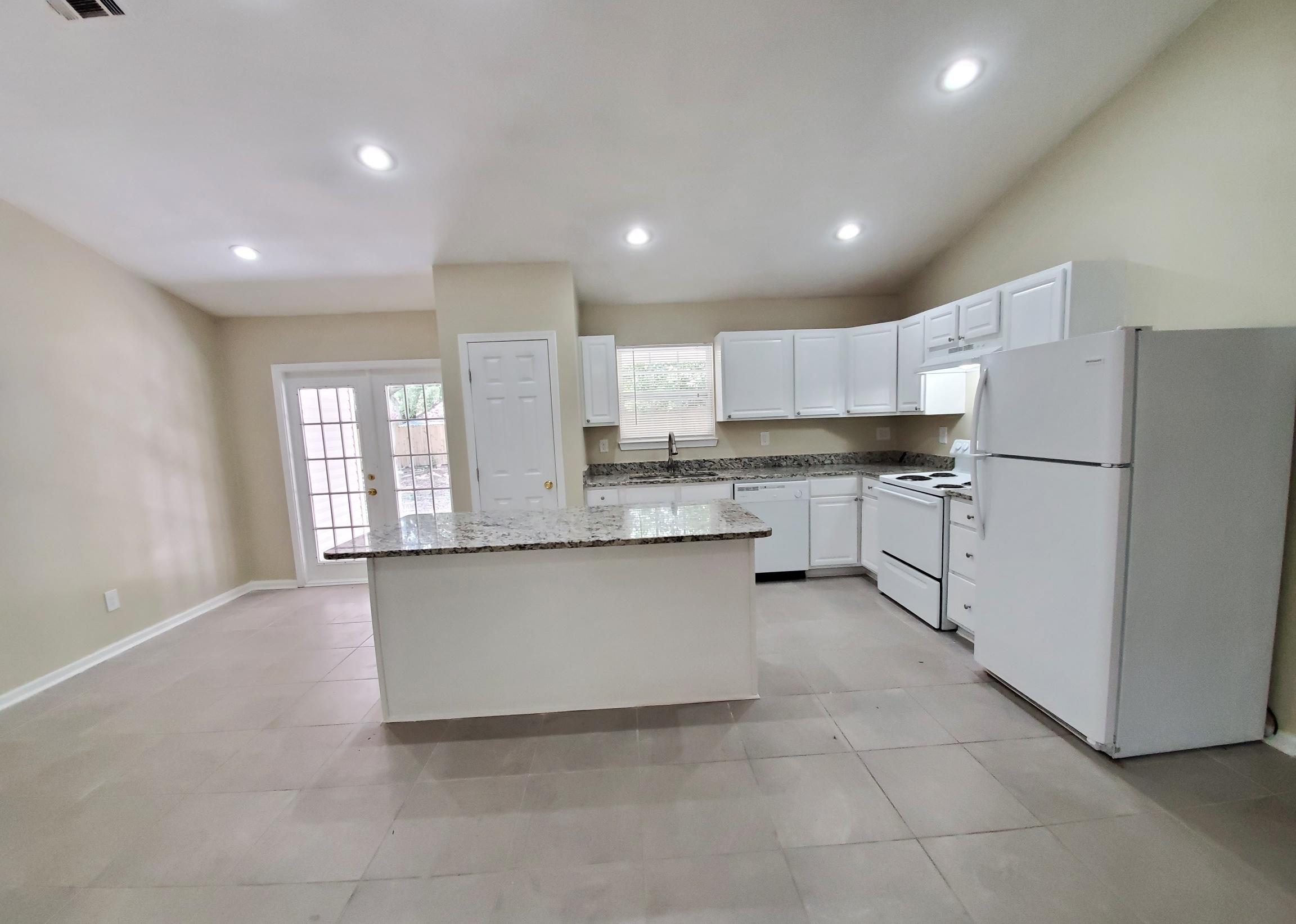 MORRIS ADDN TO CRESTVIEW - Residential