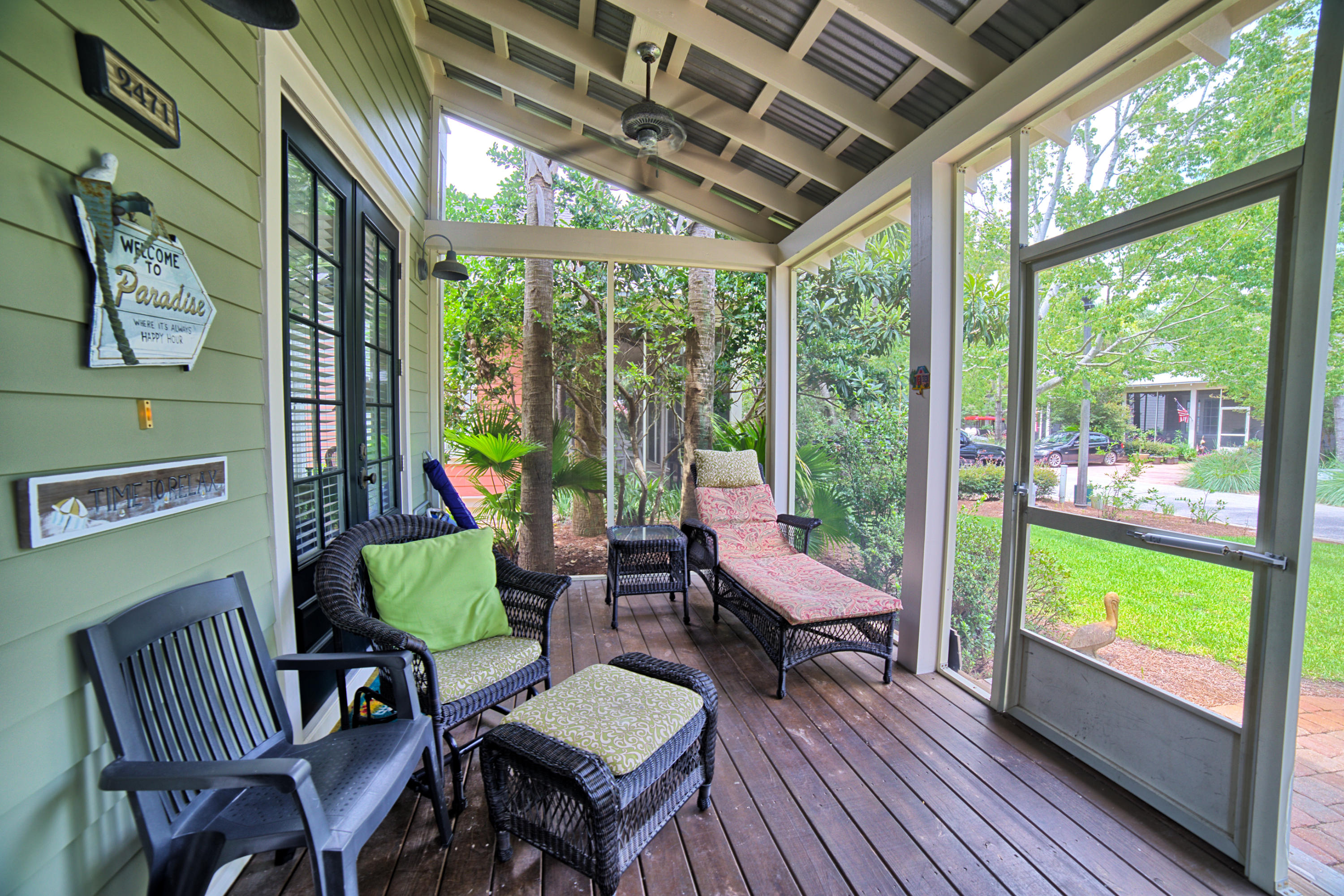 BUNGALOS AT SANDESTIN - Residential