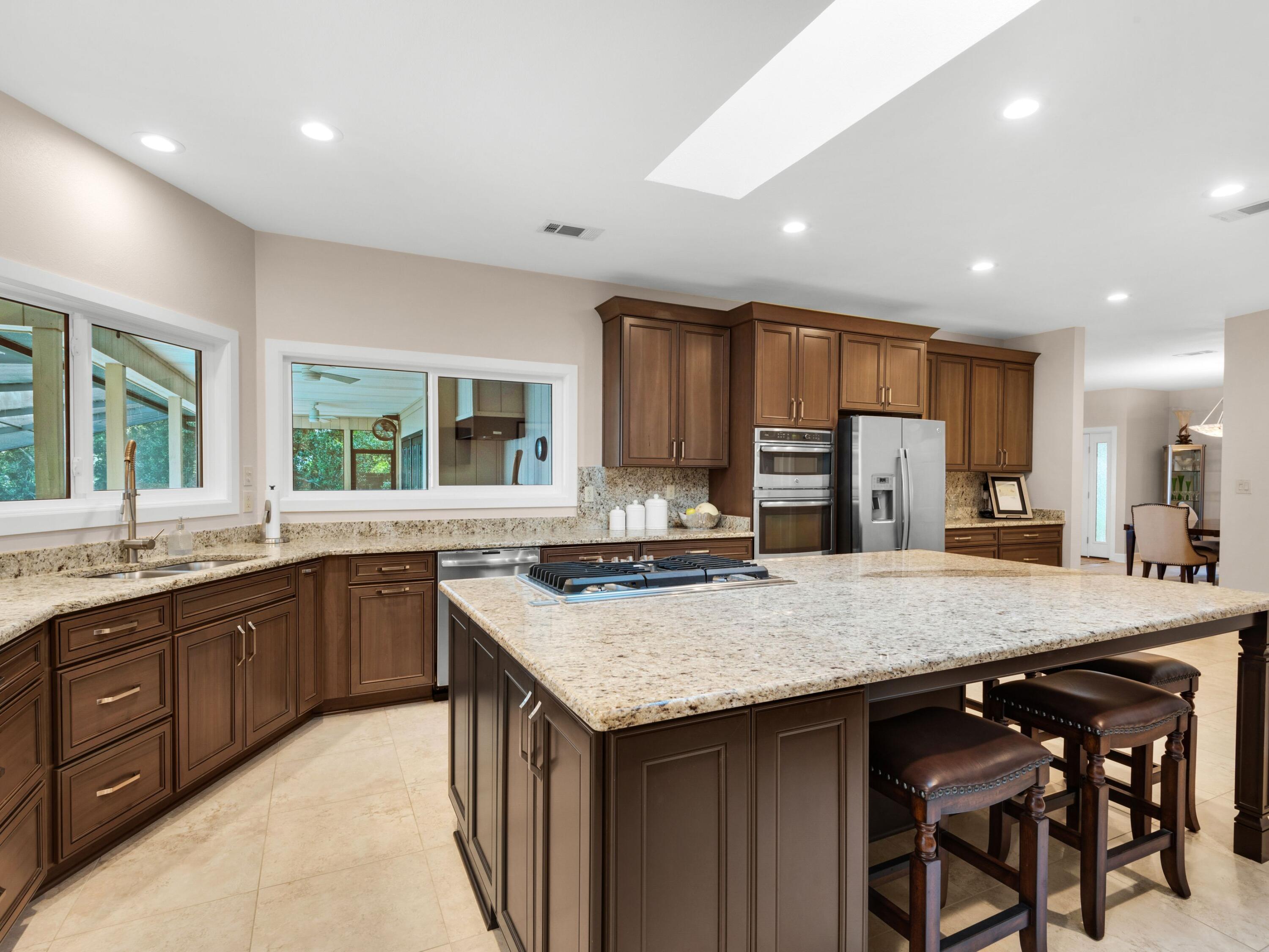 SCENIC BLUFFS - Residential