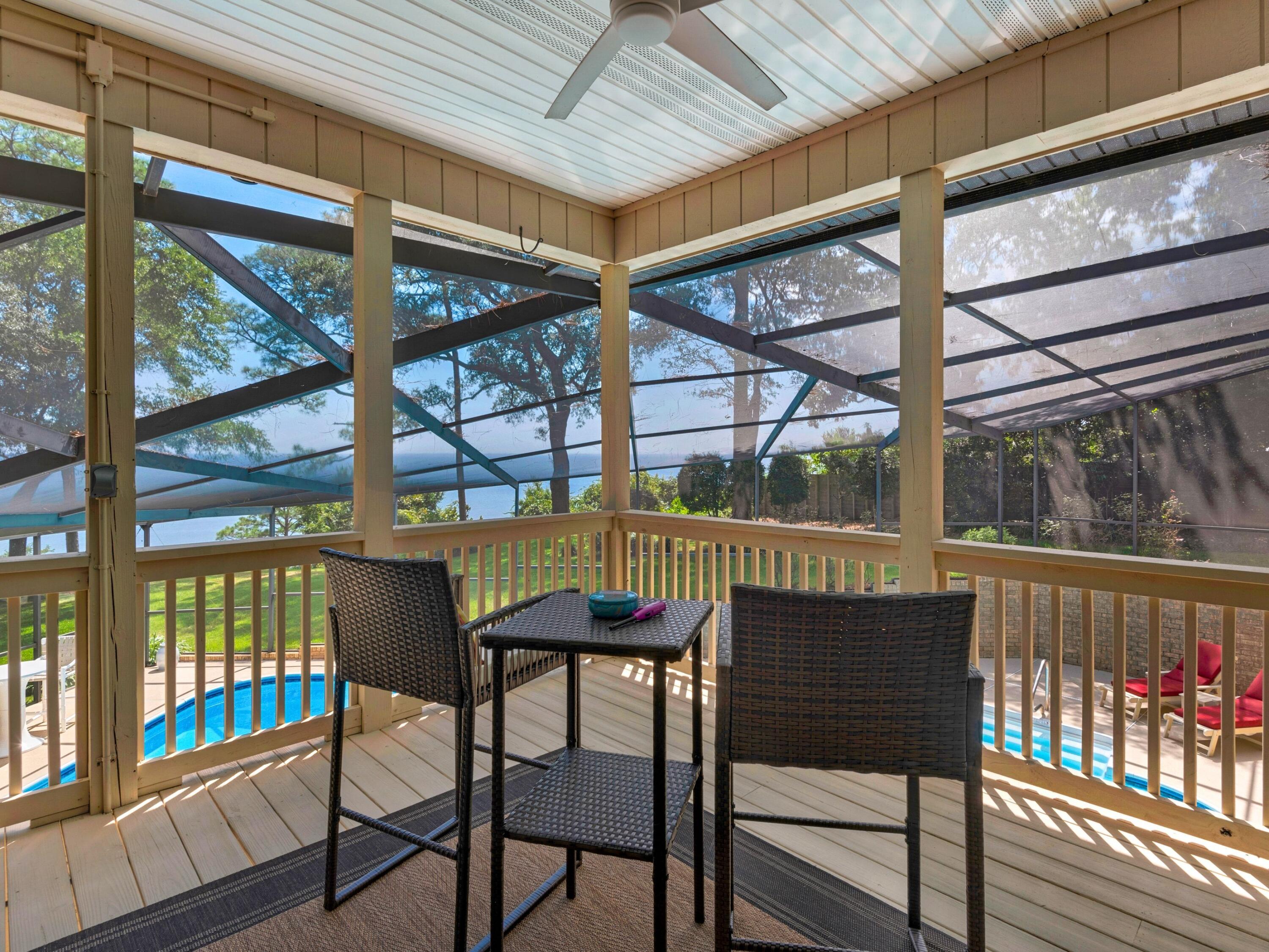 SCENIC BLUFFS - Residential