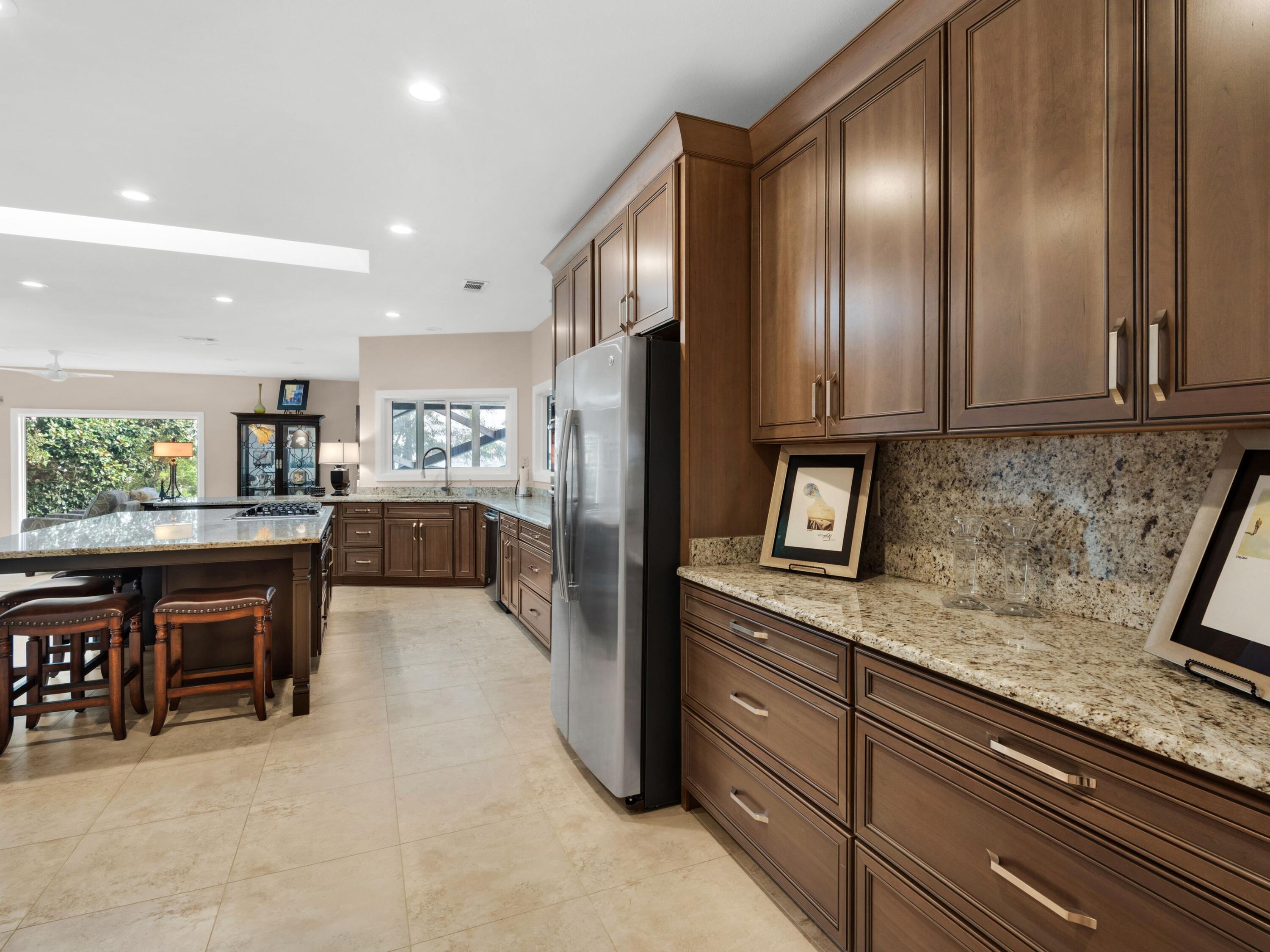 SCENIC BLUFFS - Residential