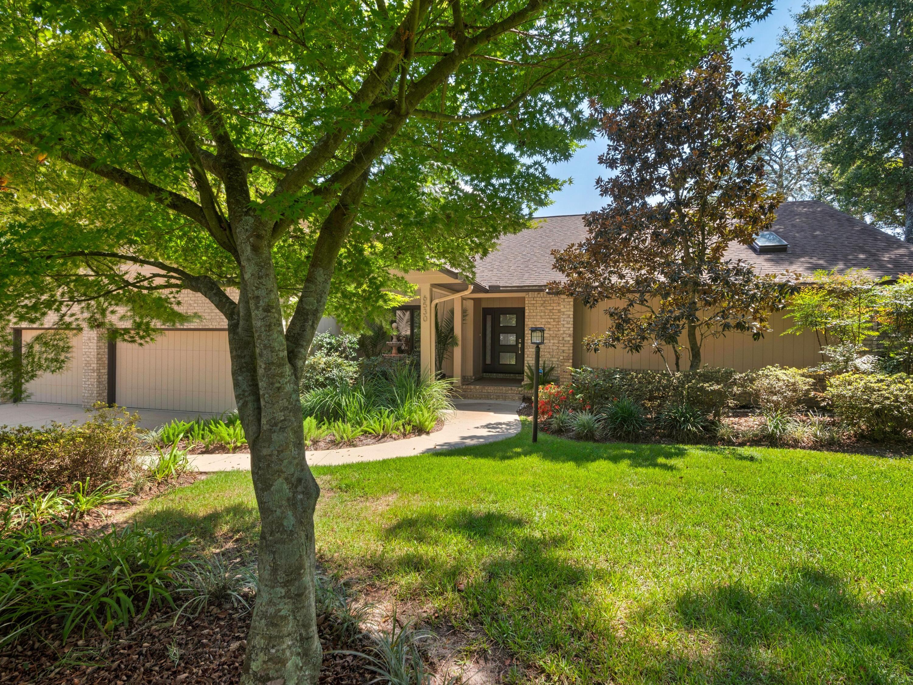 SCENIC BLUFFS - Residential