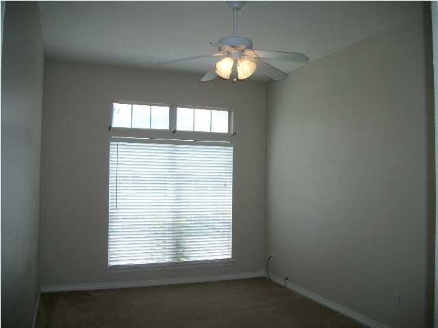 COUNTRYVIEW ESTATES 9TH ADDN - Residential Lease
