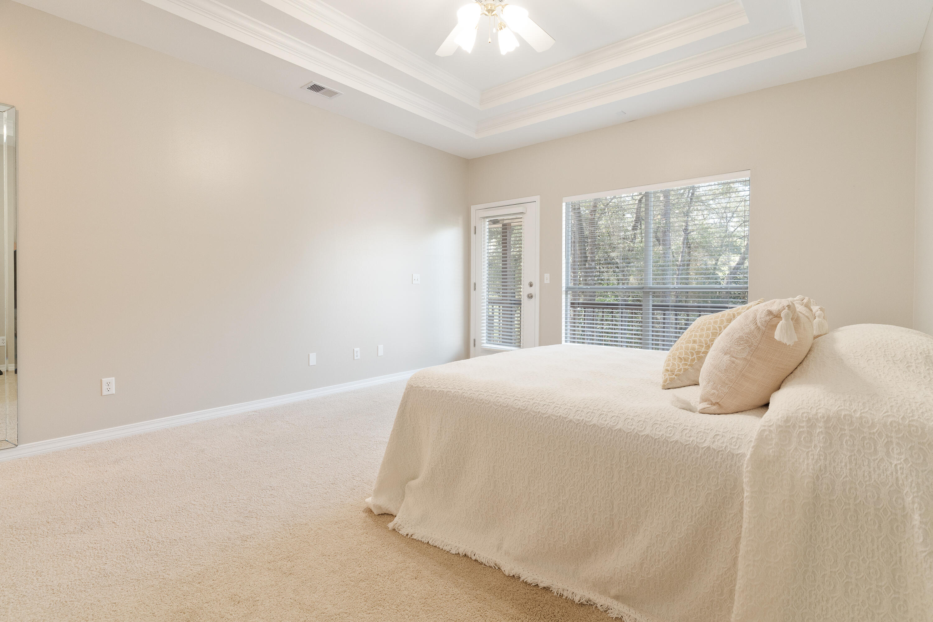ROCKY BAYOU COUNTRY CLUB ESTATES 8 - Residential