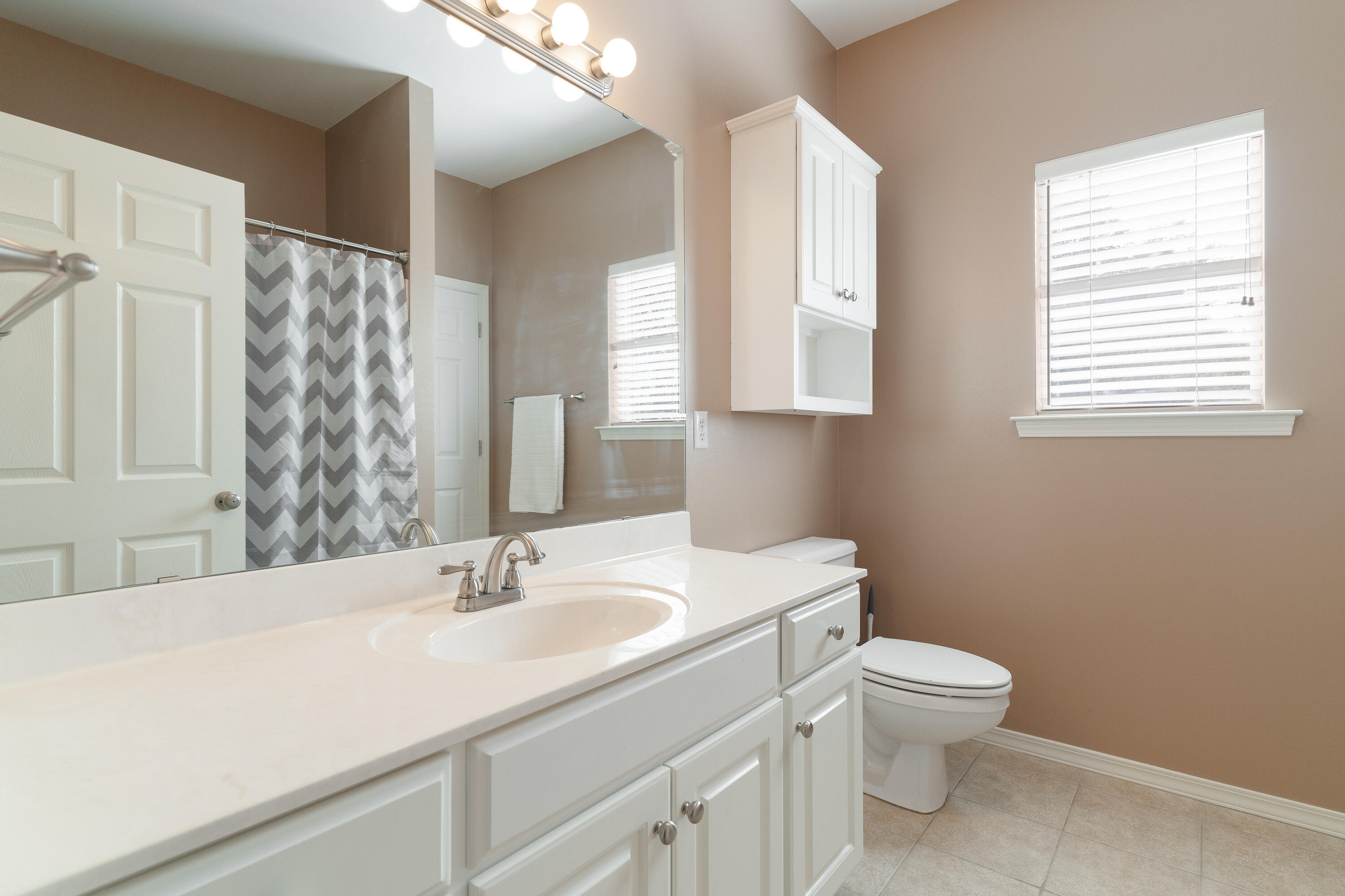 ROCKY BAYOU COUNTRY CLUB ESTATES 8 - Residential