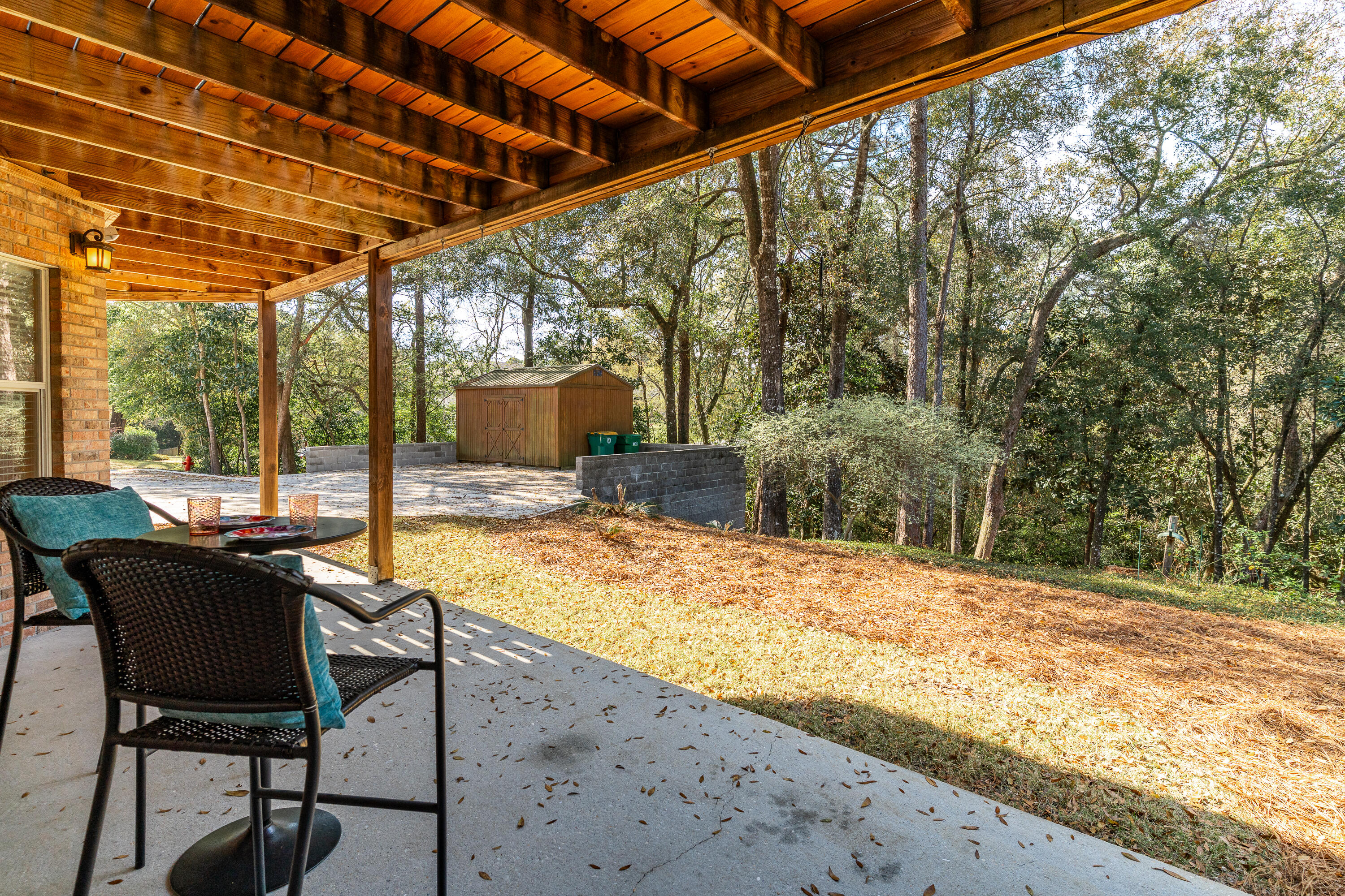 ROCKY BAYOU COUNTRY CLUB ESTATES 8 - Residential