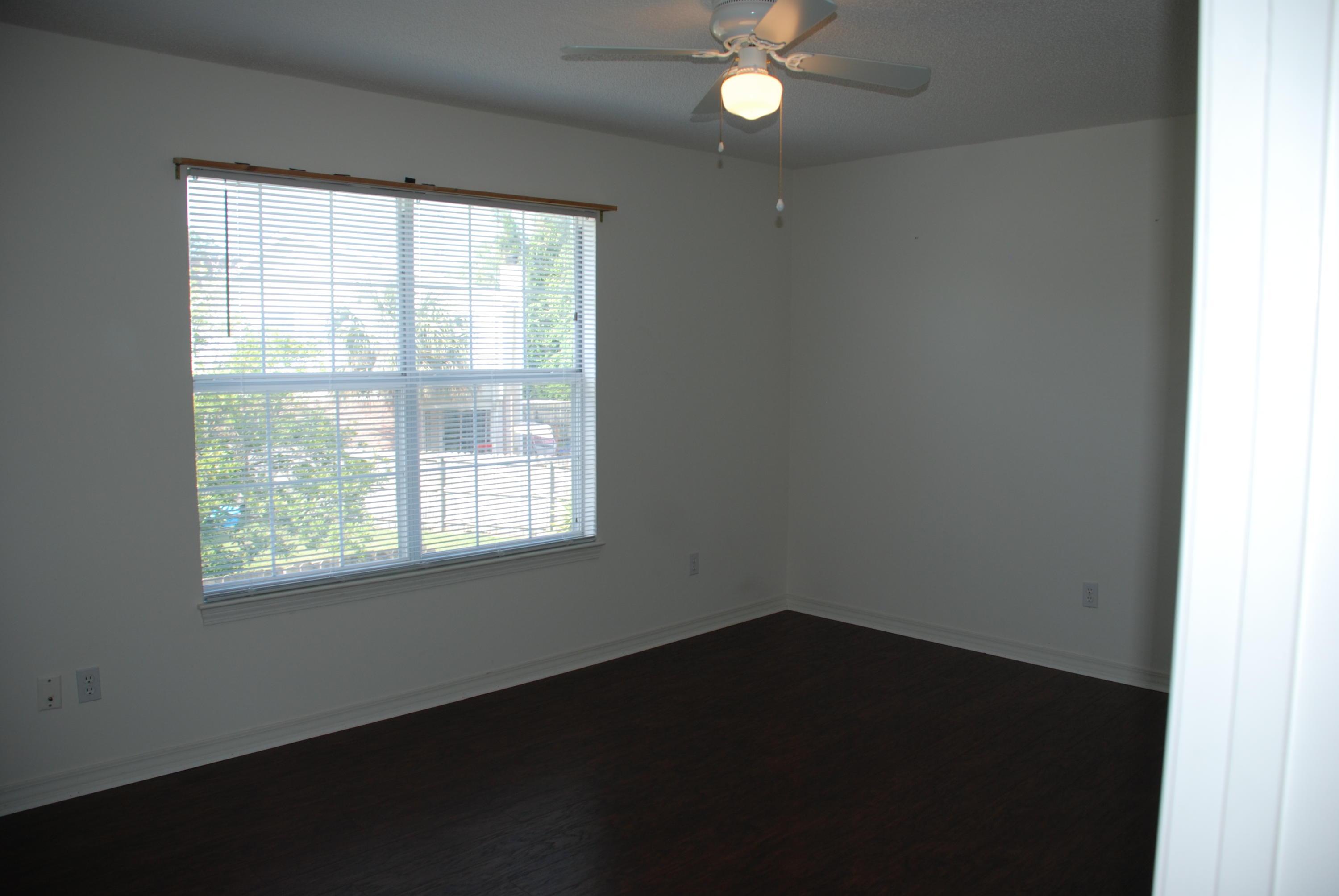 HARBOR BREEZE - Residential Lease