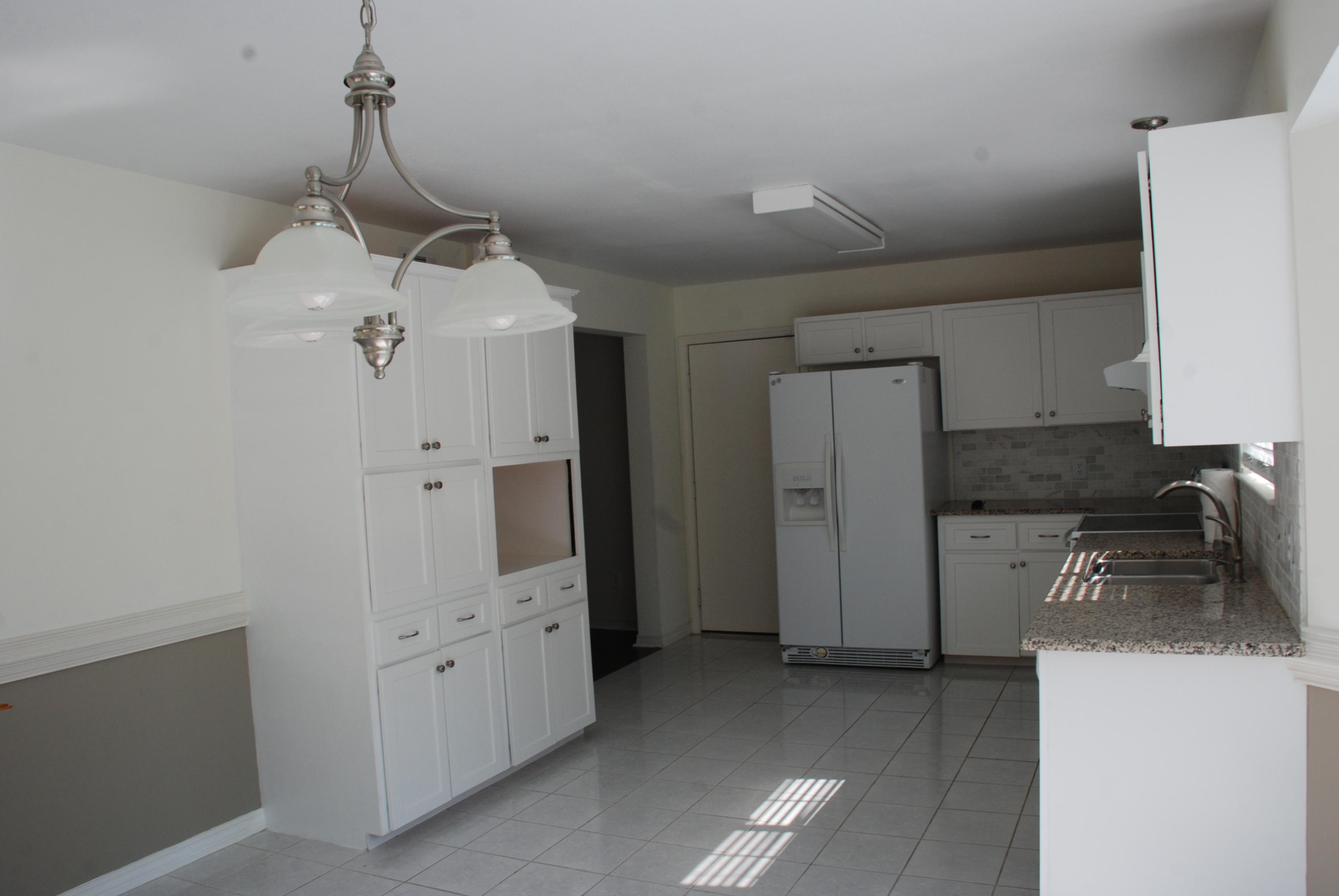 HARBOR BREEZE - Residential Lease