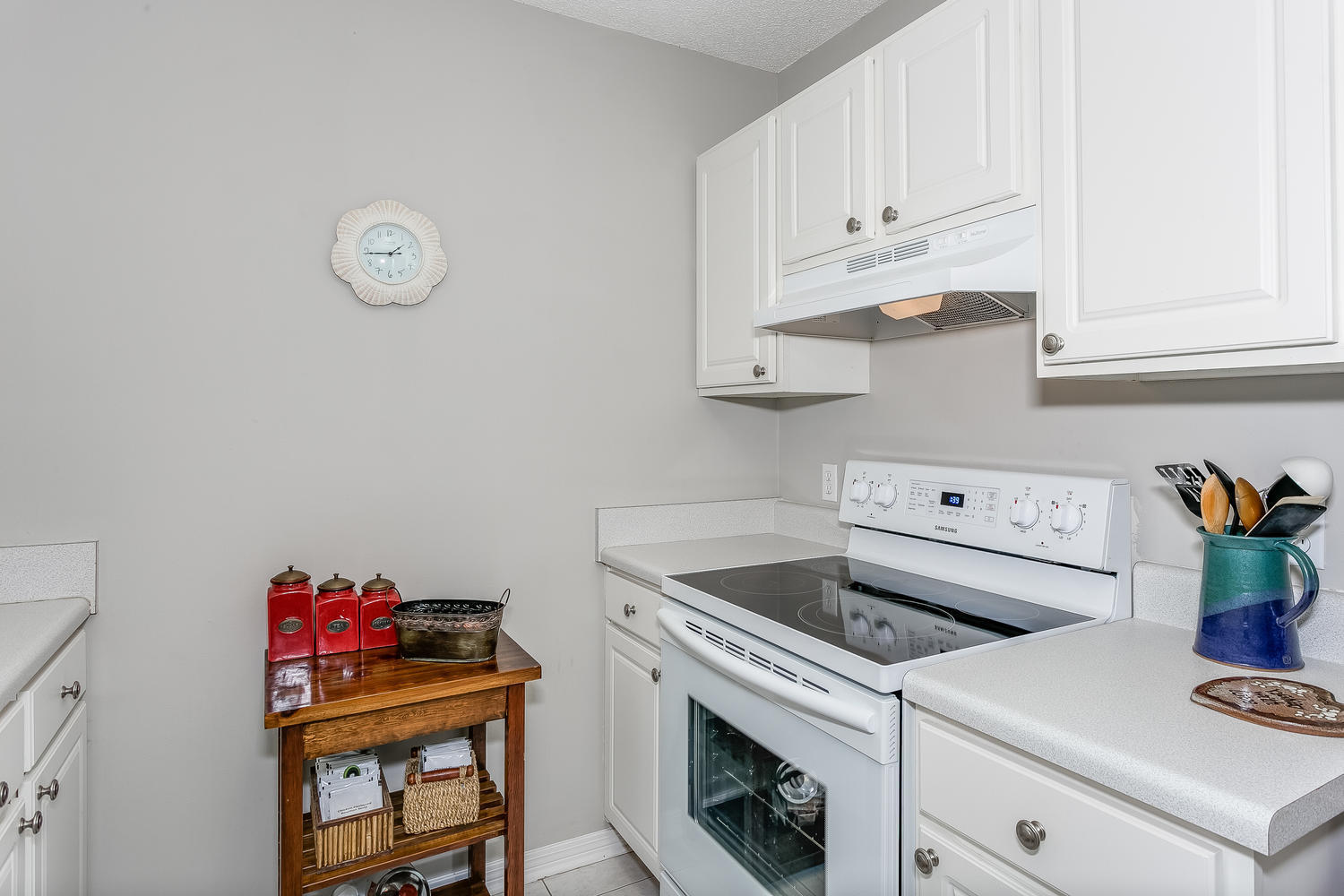 CRESCENT SHORES - Residential