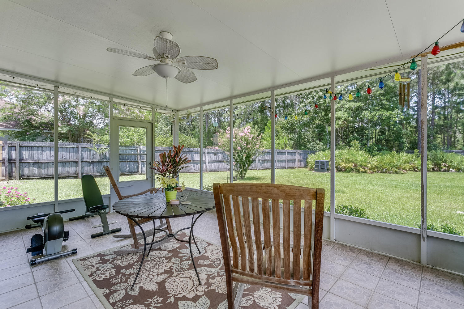 CRESCENT SHORES - Residential