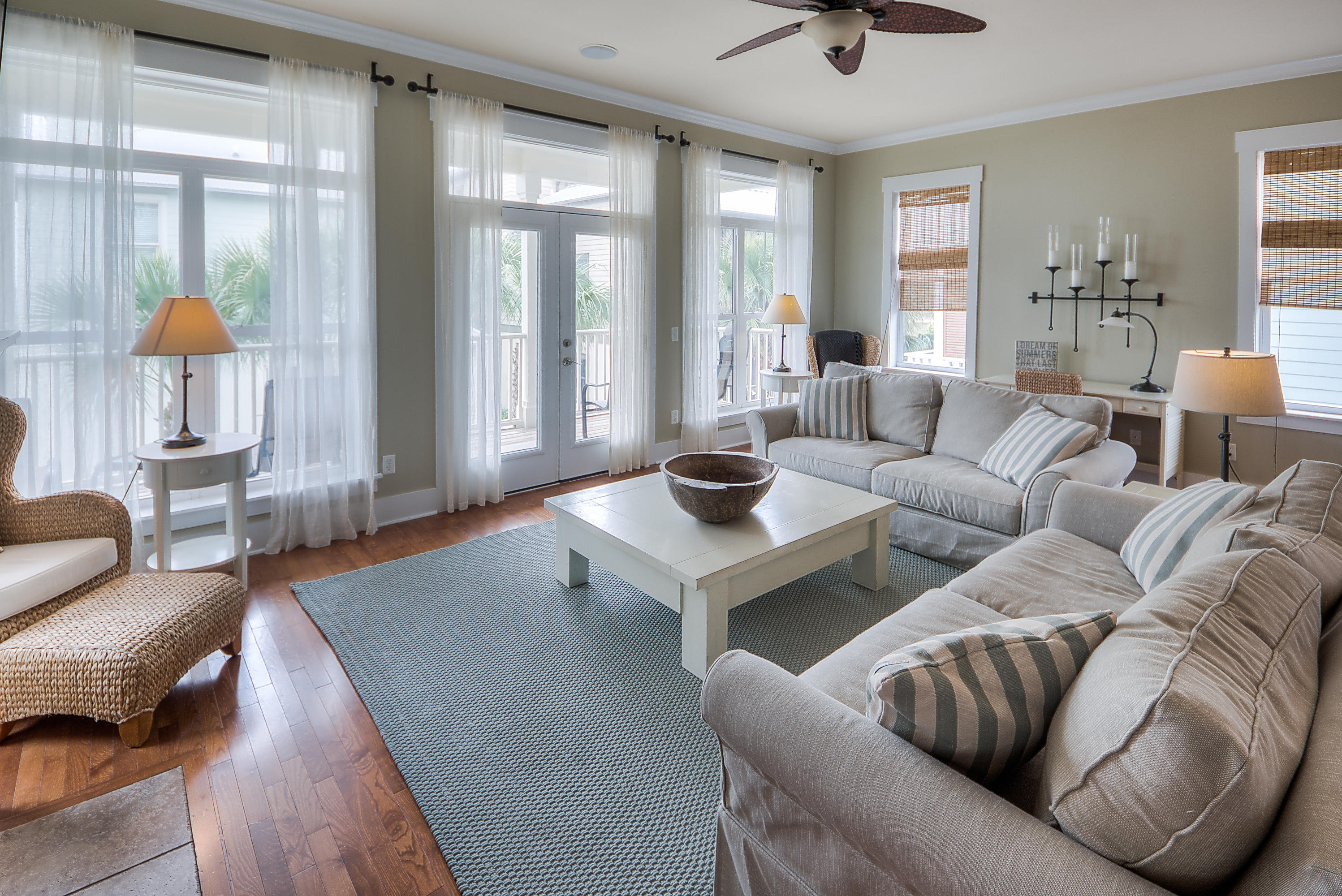 WATER'S EDGE - Residential